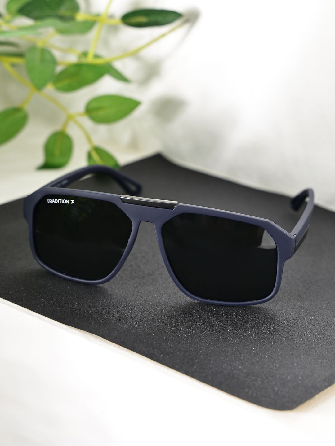 Garry Gobbs Unisex Square Sunglasses SG-TD-109-23-Blue