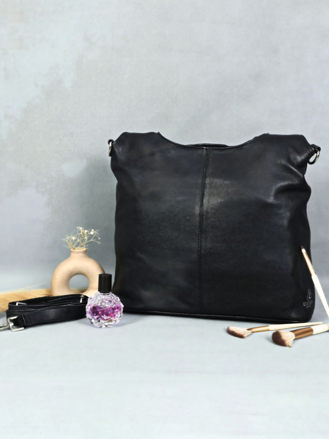 Luxurio Craft Leather Bucket Hobo Bag