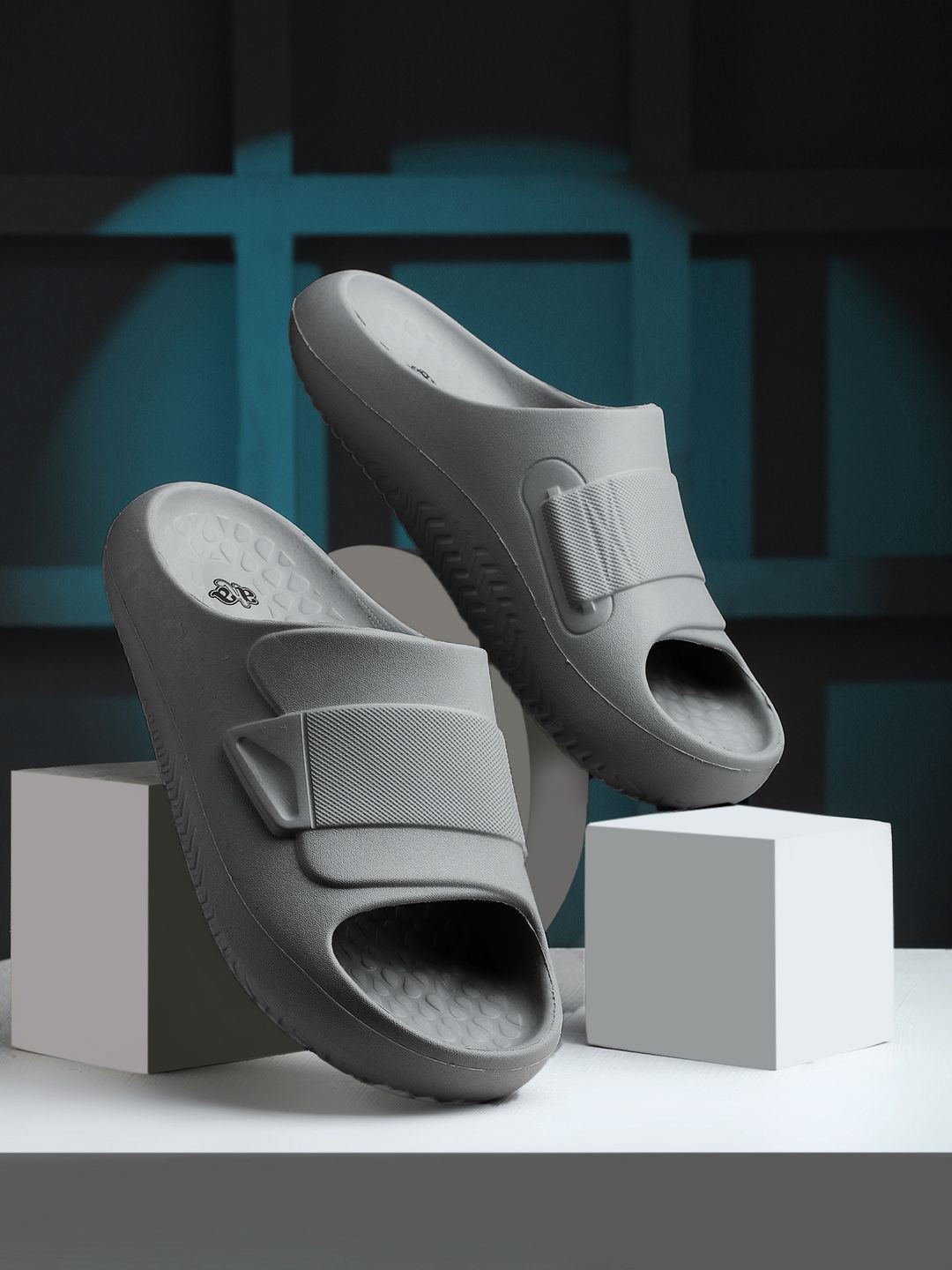 Liberty Men Sliders