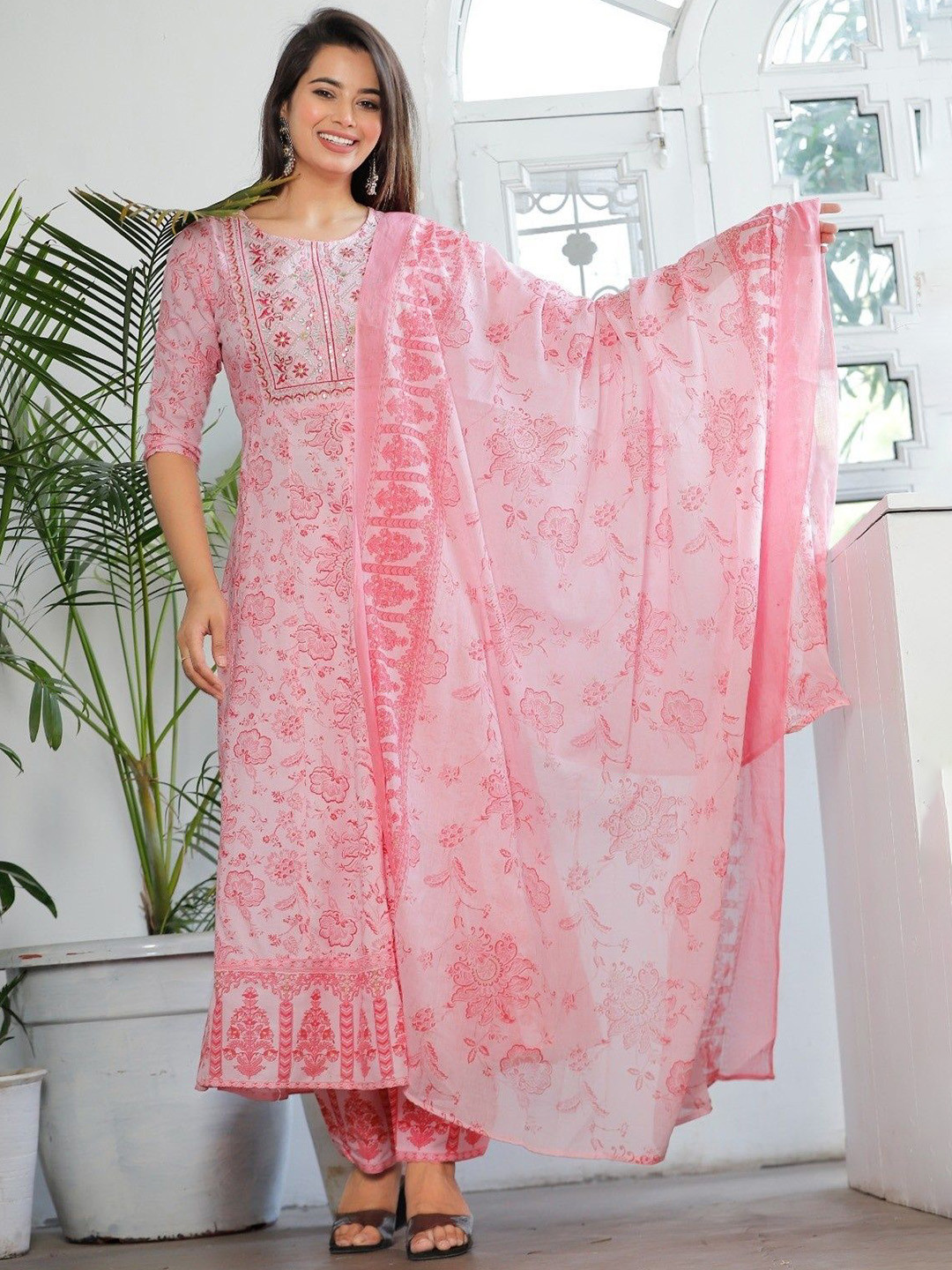 SHALIG Women Floral Printed A-Line Kurta with Trousers & Dupatta