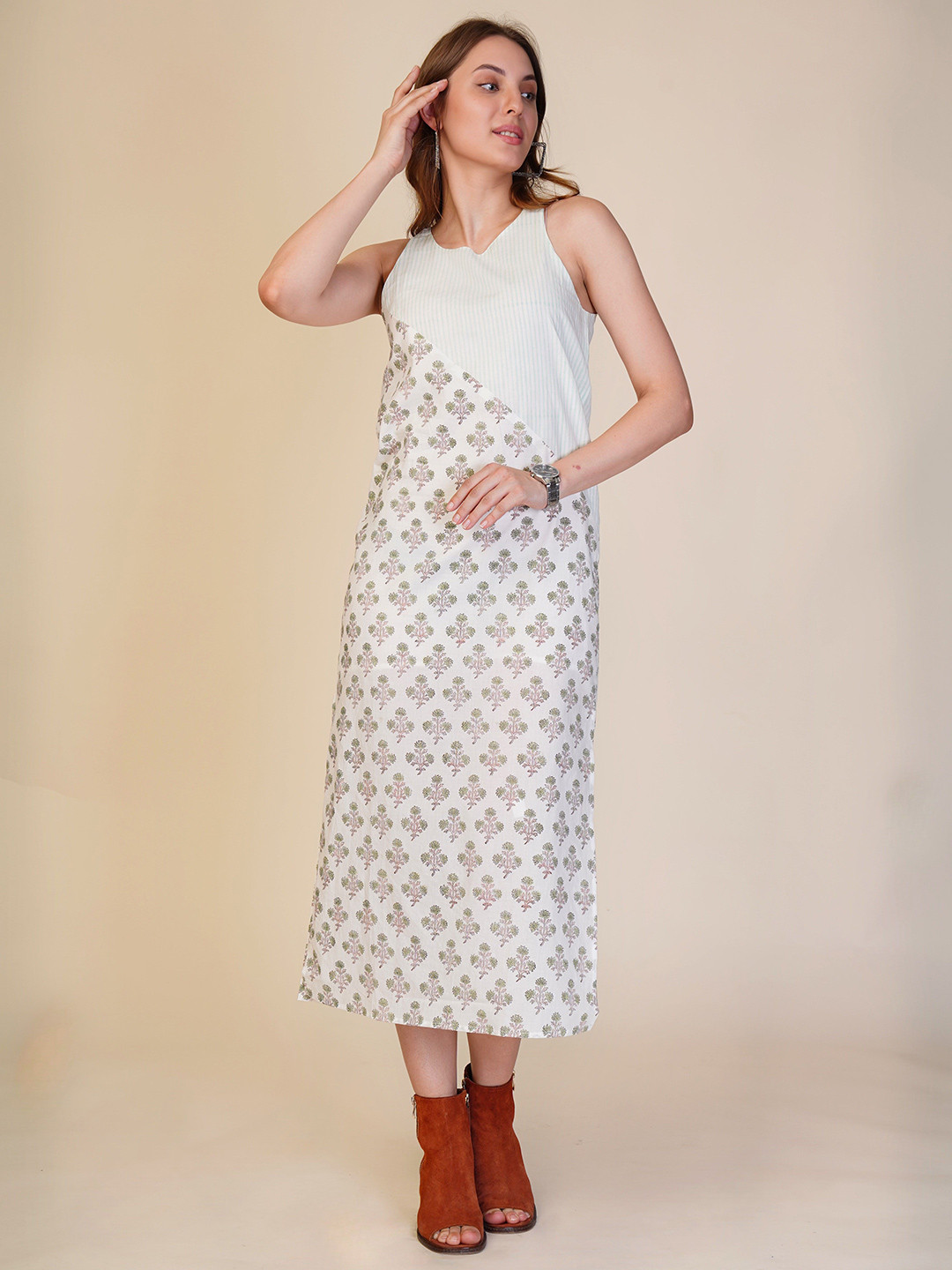 Raeth Apparels Ethnic Motifs Printed Cotton A-Line Midi Dress