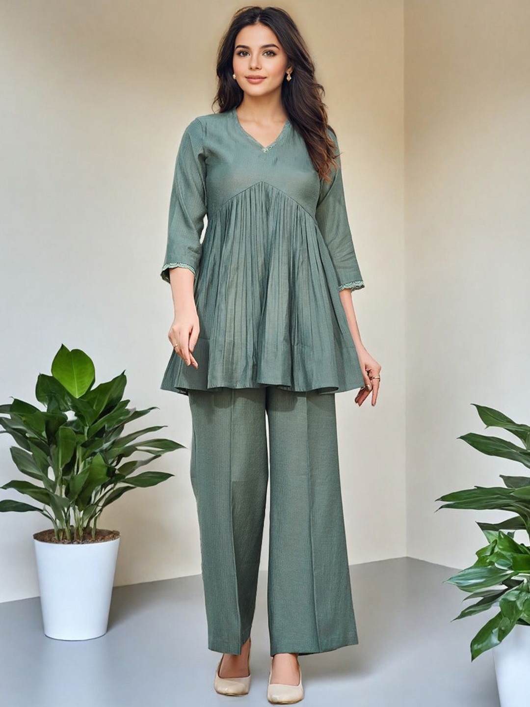 Green Solid Tunic with Trousers Co-Ords