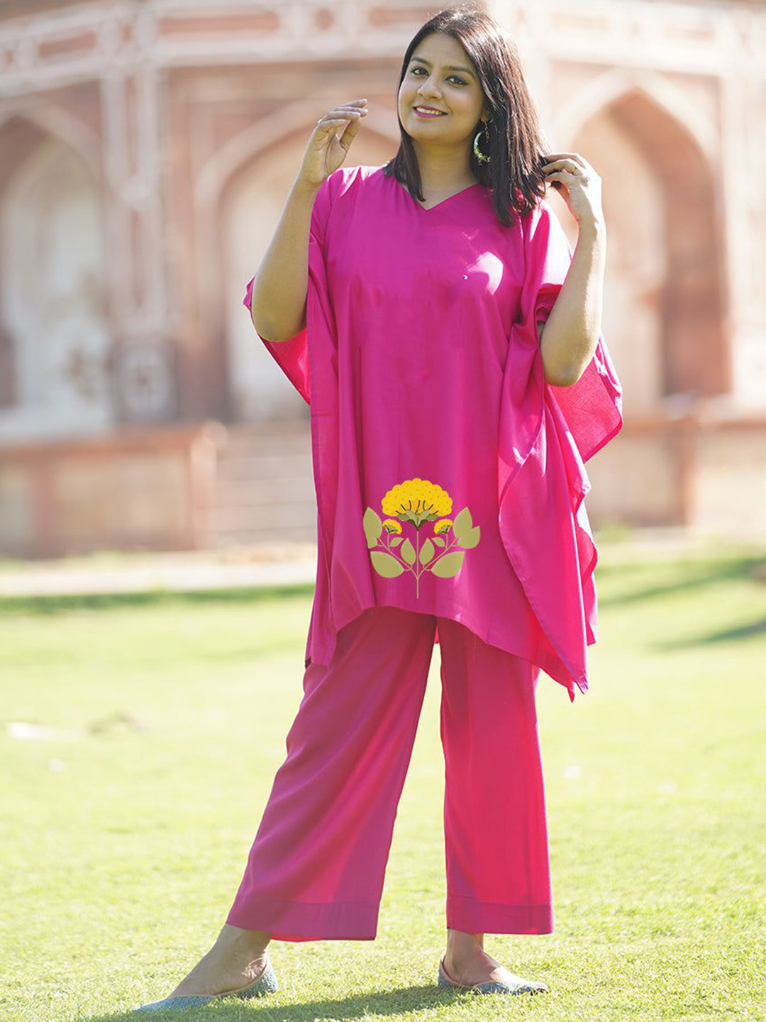 LetsDressUp Nilofer Women Magenta Rayon Kaftan & Palazzo