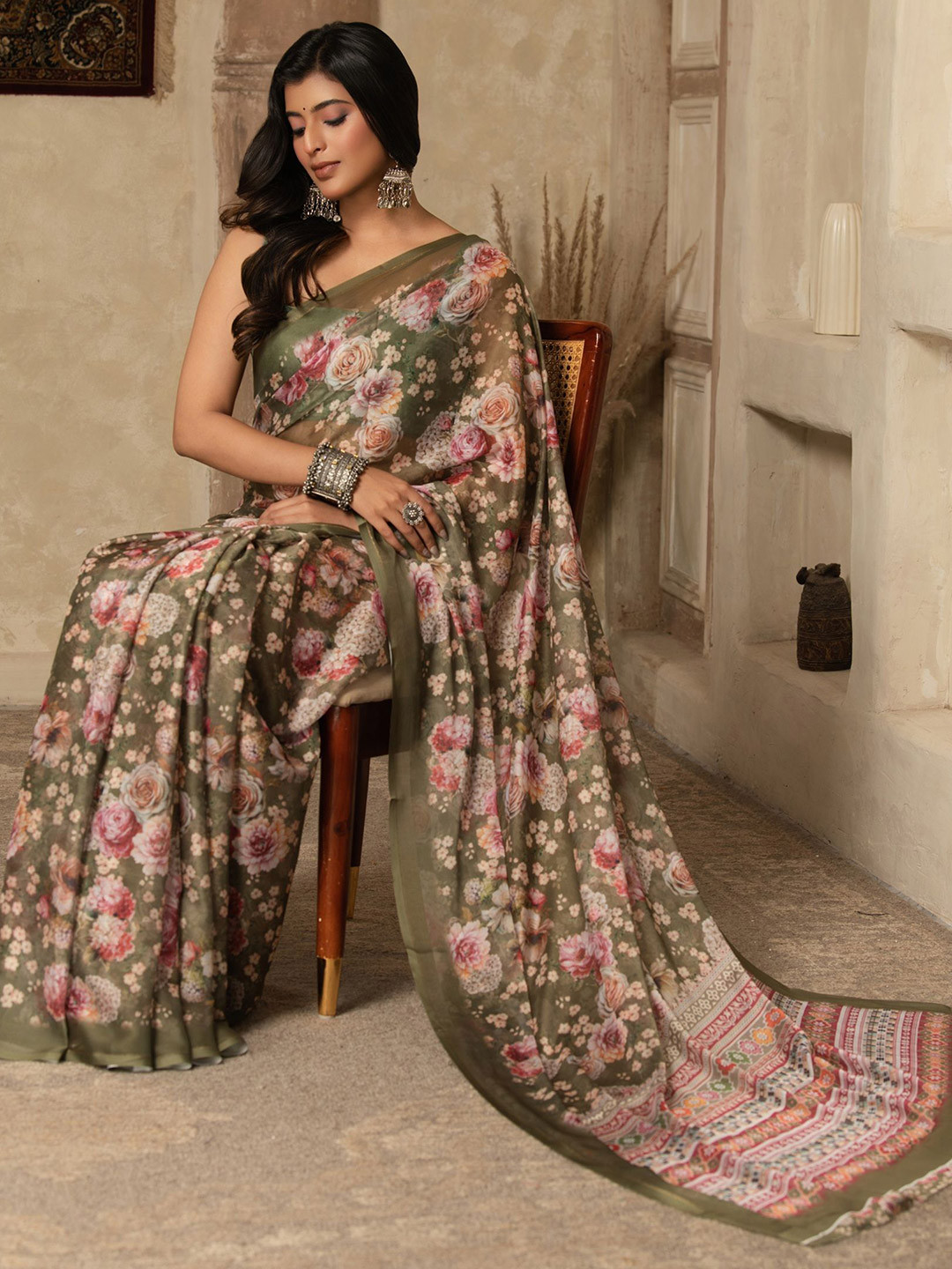 Sangria Digital Printed Super Soft Saree With Unstitched Blouse