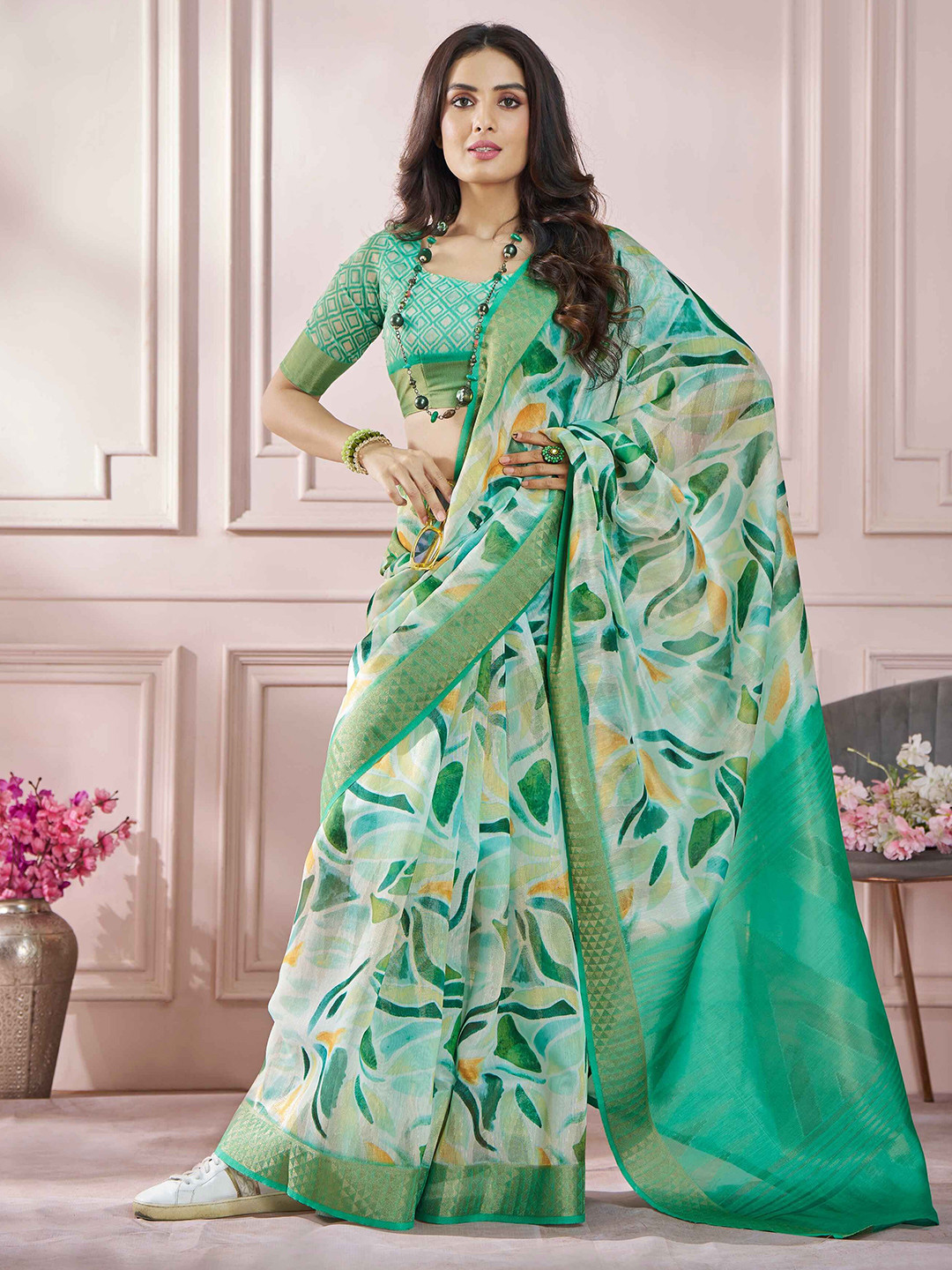 Smart Stree Abstract Printed Saree with Woven Design Border