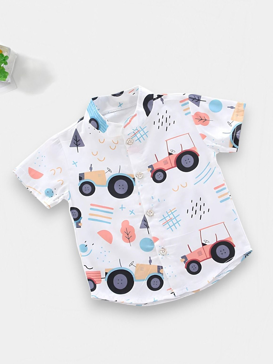 DUTT CREATION Boys Classic Graphic Printed Spread Collar Short Sleeves Shirt