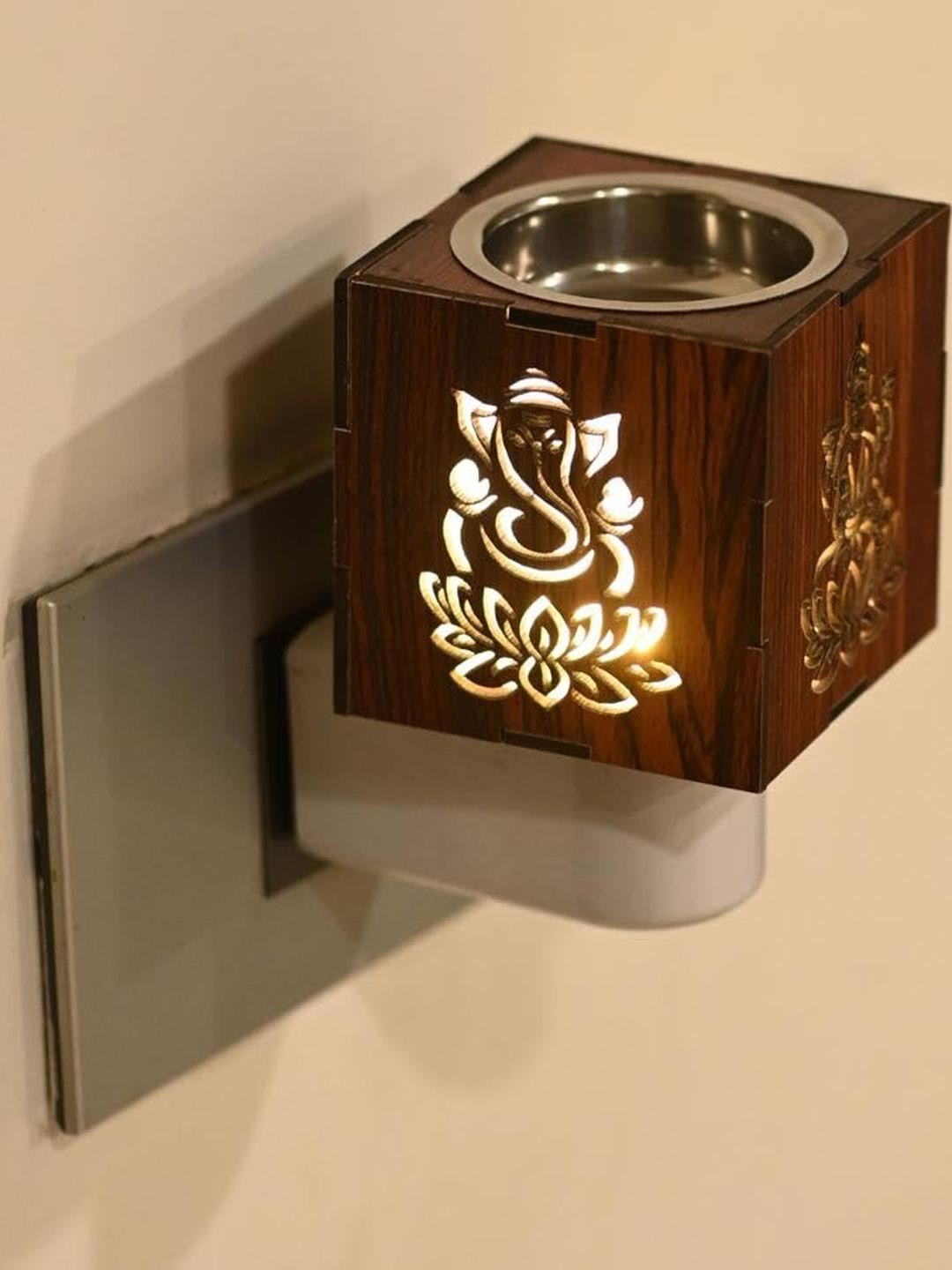 Somil Laxmi Ganesh Kapoor Burning Incense Holder