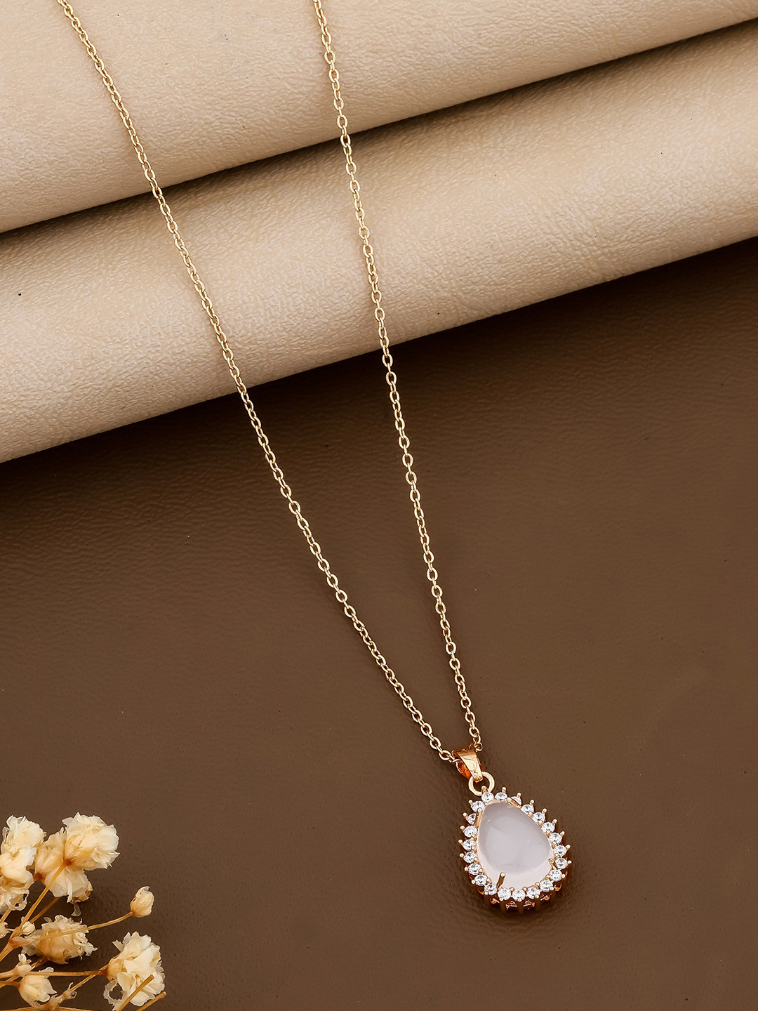 QUERALT Crystal Stone Studded Pendant With Chain