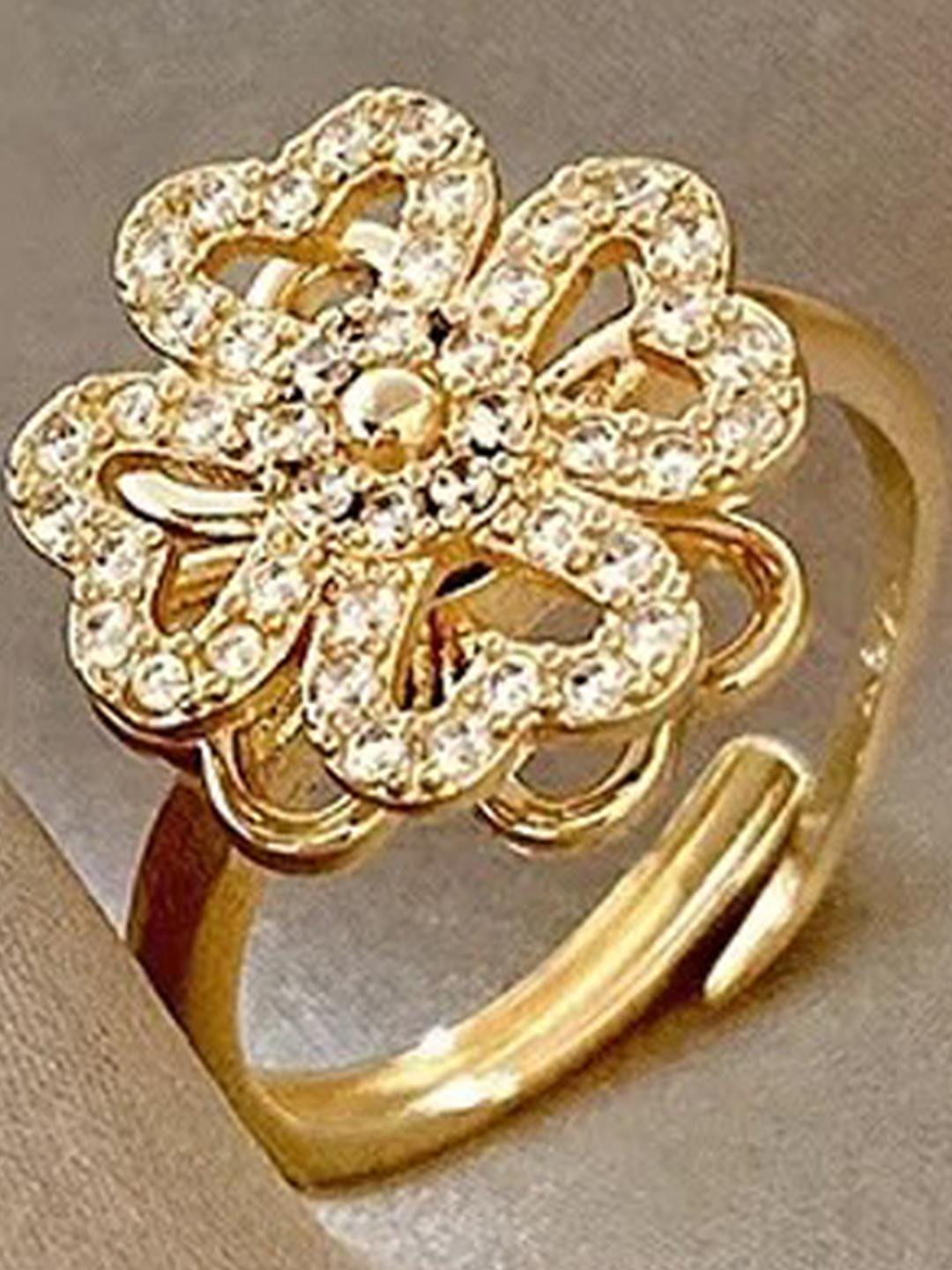 DressBerry Adjustable Four Leaf Clover Rotating Ring
