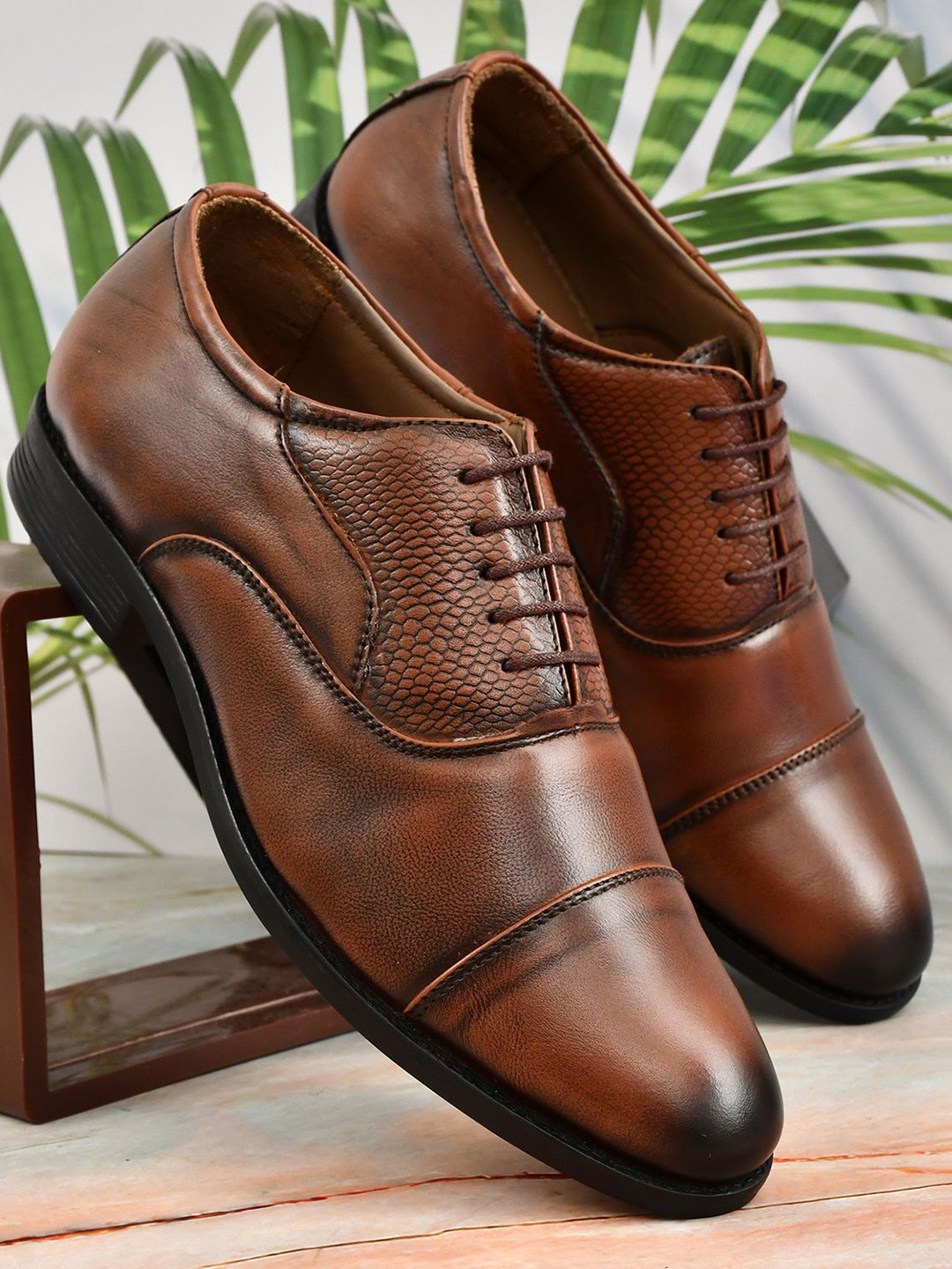 Robbie Jones  Men Genuine Leather Formal Oxfords