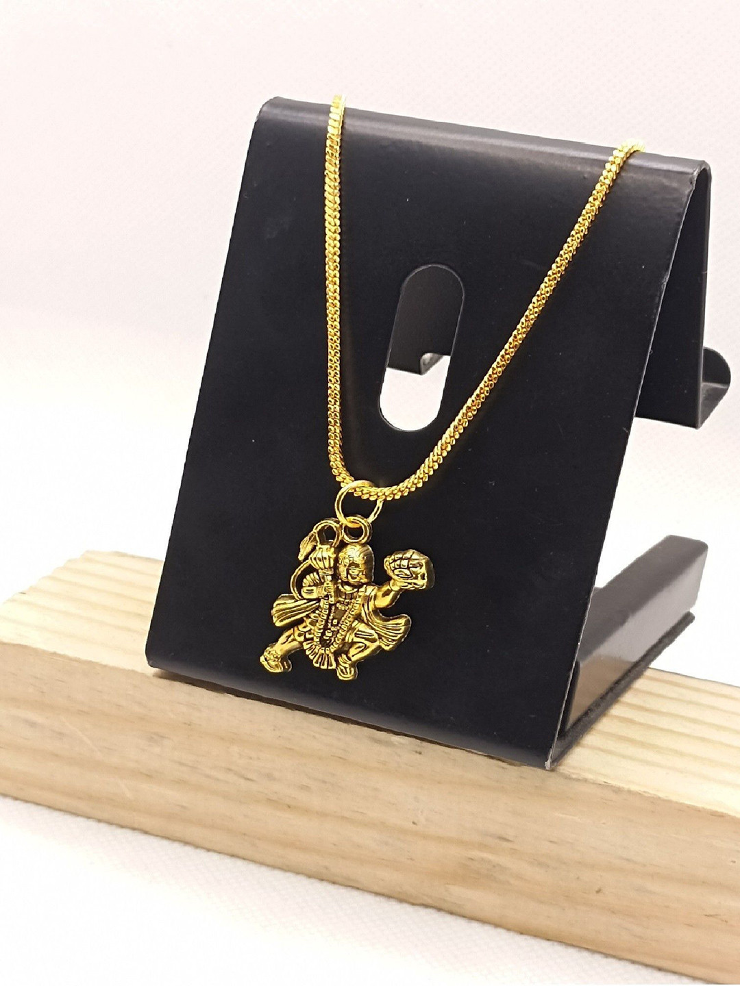 RV Jewels Unisex 925 Sterling Silver Gold-Plated Geometric Pendant With Chain