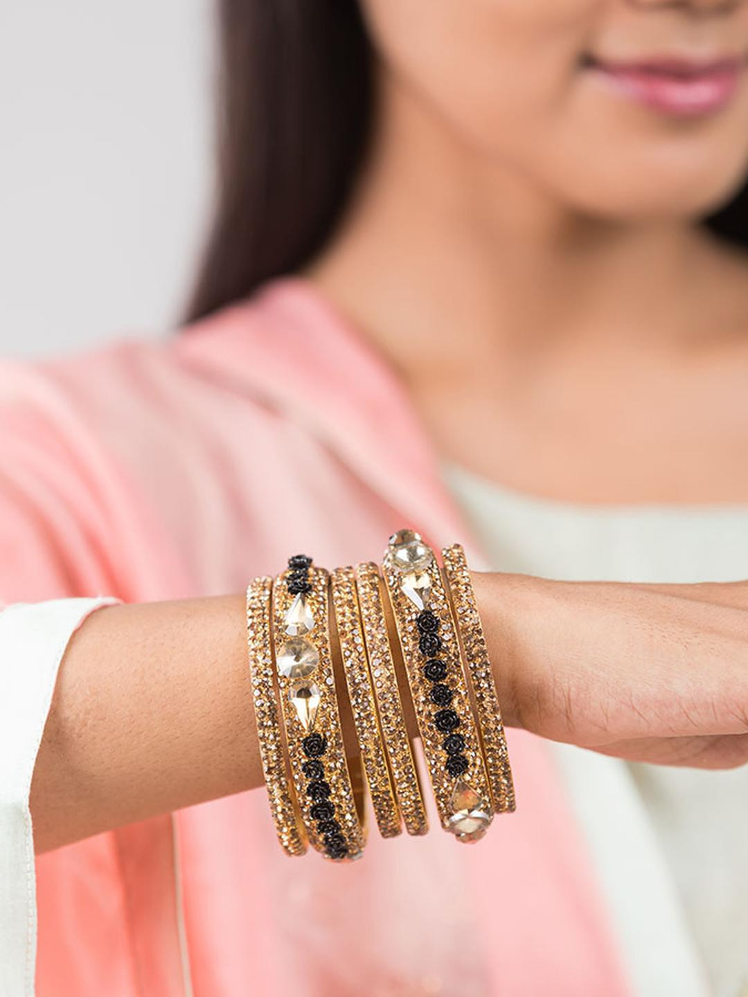 Mamon Creations Women Bridal Chura Set Of 6 Bangle