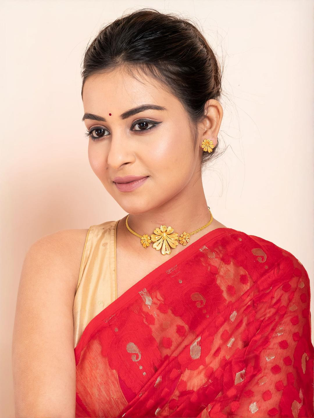 Upala Gold-Plated Choker Jewellery Set