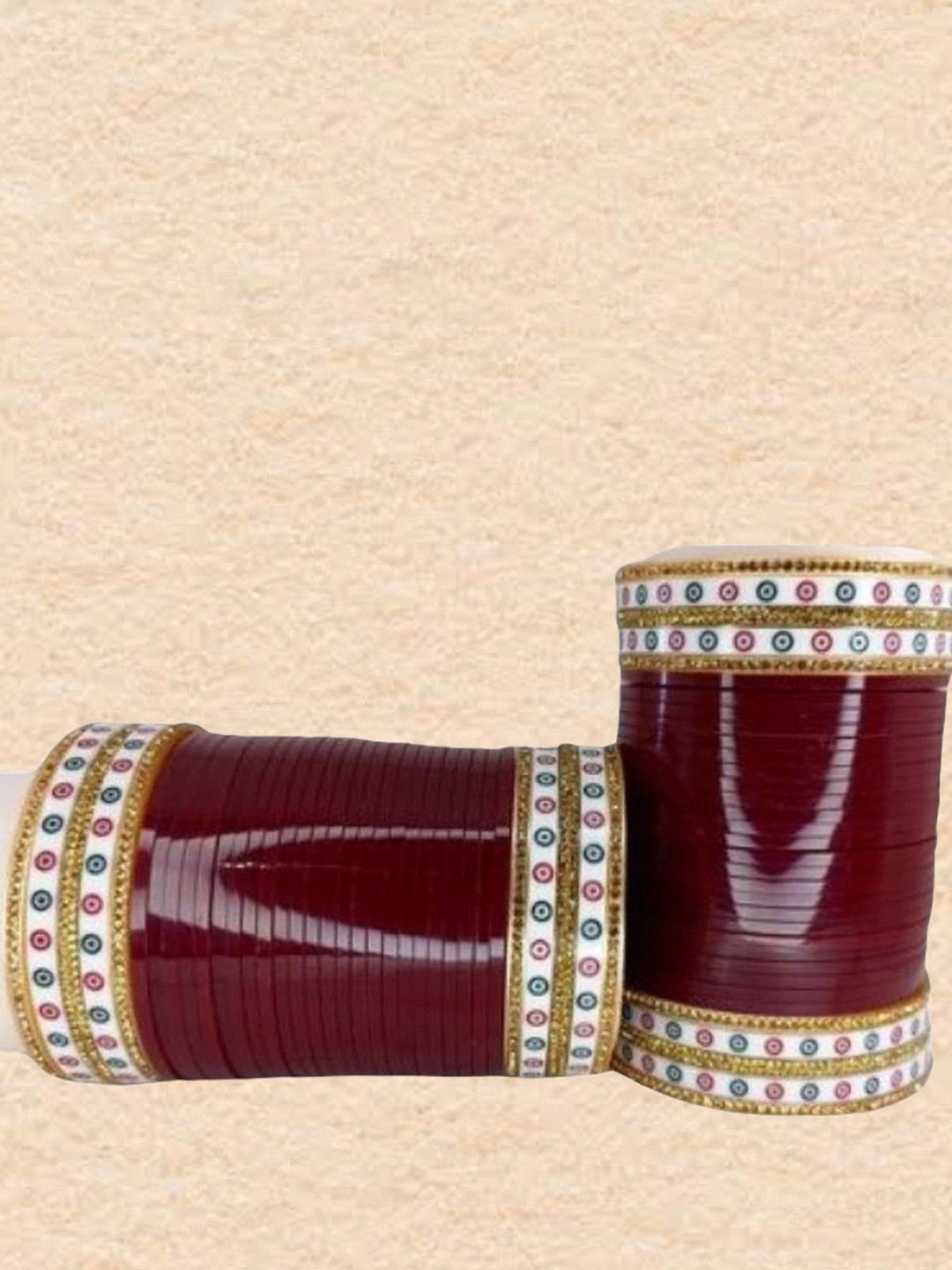 VICONO Set Of 80 Stone Studded Bangle