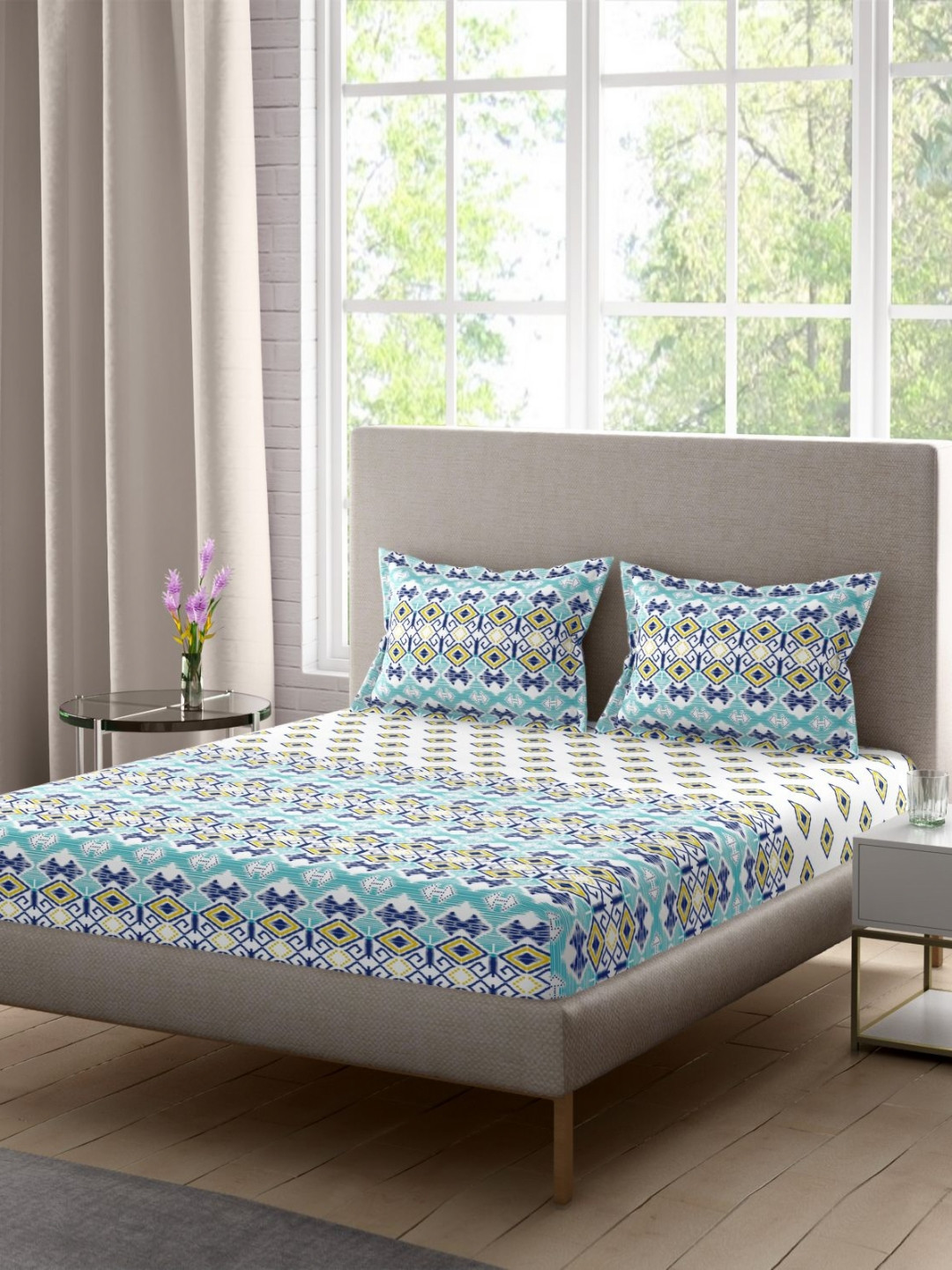 Portico Dusklight White Printed Cotton 144 TC Super King Bedsheet Set 2.74 m x 2.74 m