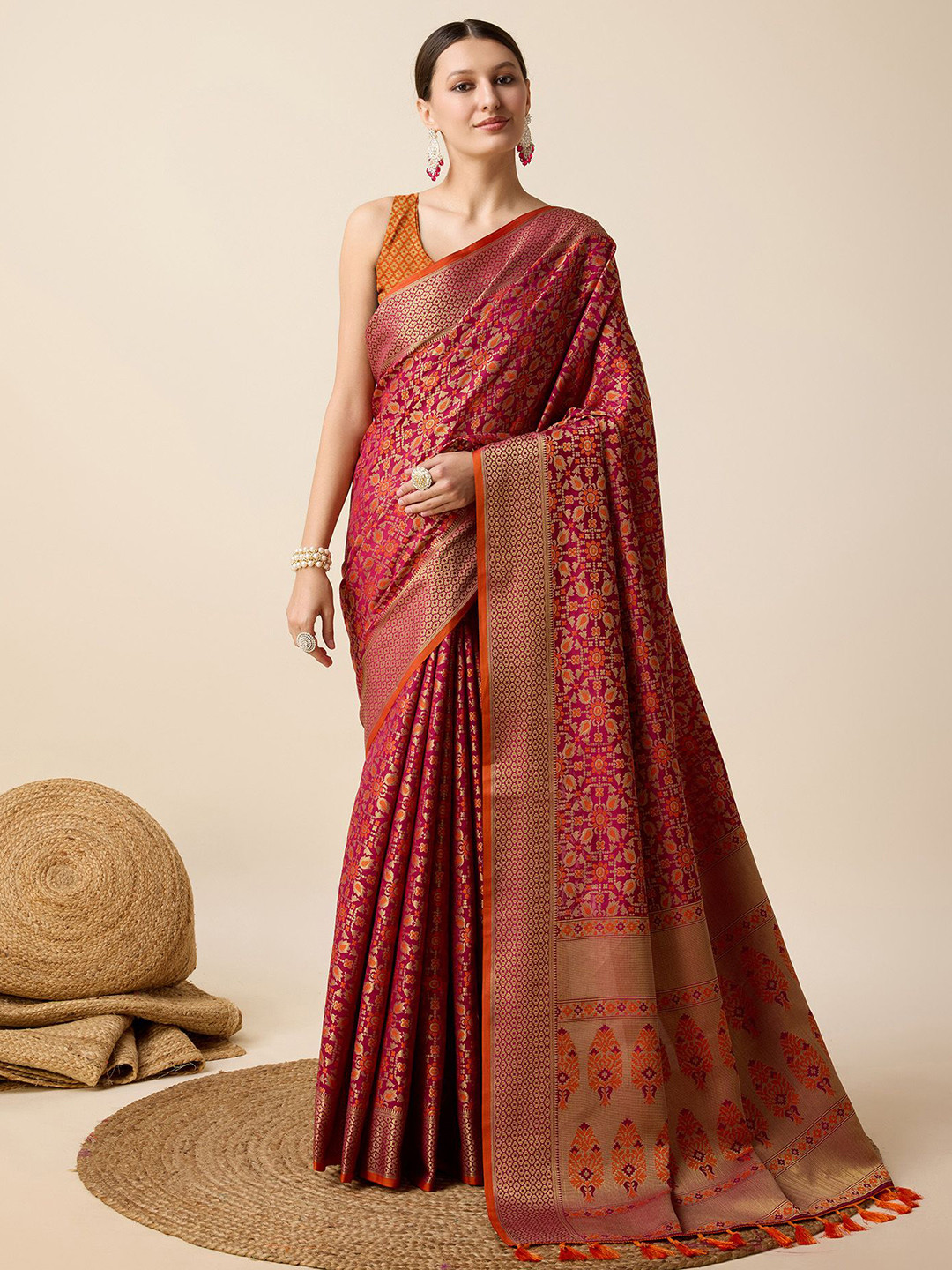 OFLINE SELECTION Woven Design Zari Patola Saree