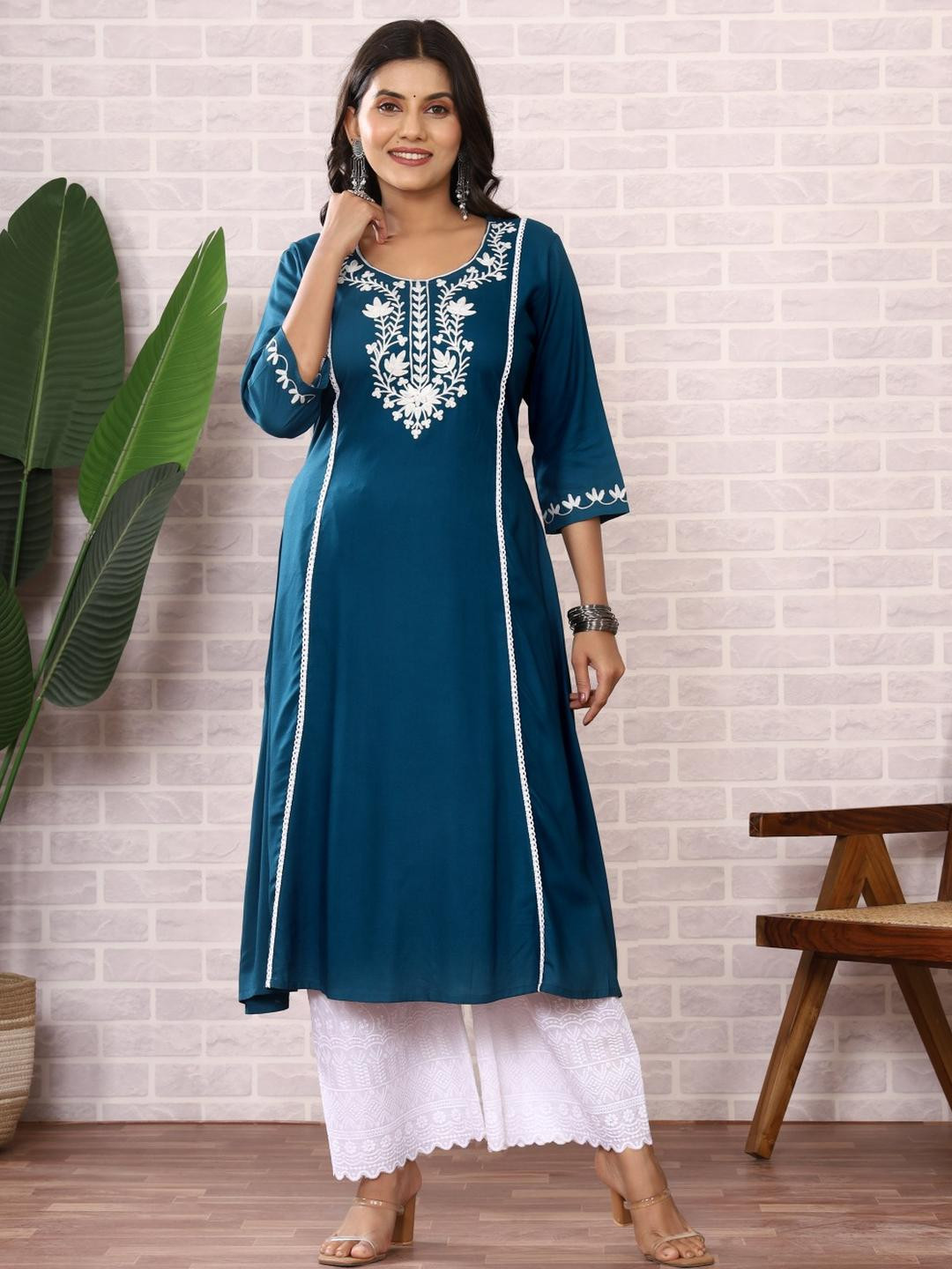 SAFOORA CREATION Women Blue Viscose Rayon Kurtas
