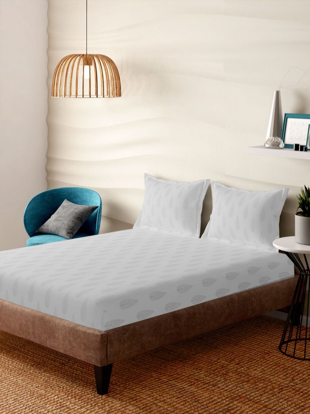 Portico Snow Veil White Printed Cotton 152 TC Super King Bedsheet Set 2.74 m x 2.74 m