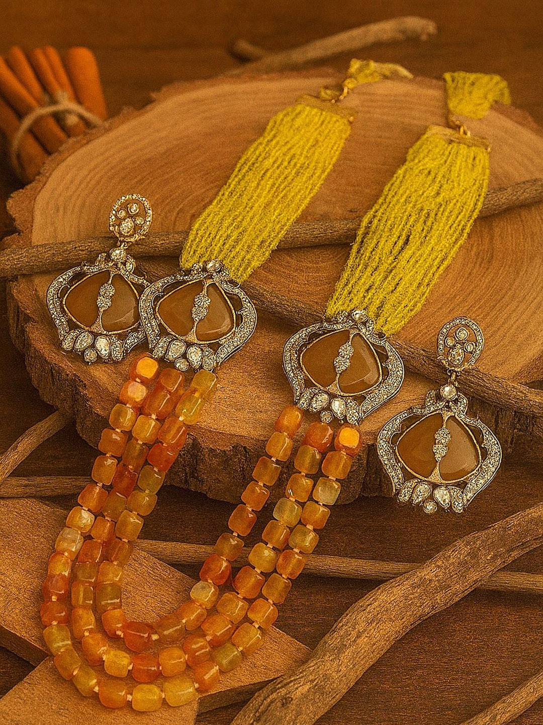 TJC Gold-Plated Monalisa Onyx Gemstone-Studded Jewellery Set