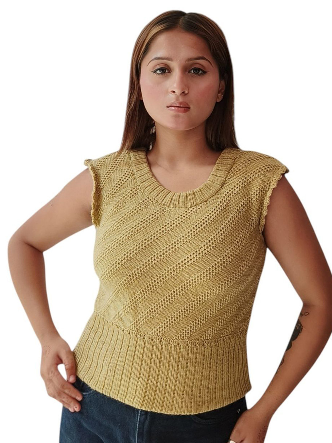LeafBird Women Knitted Woollen Top