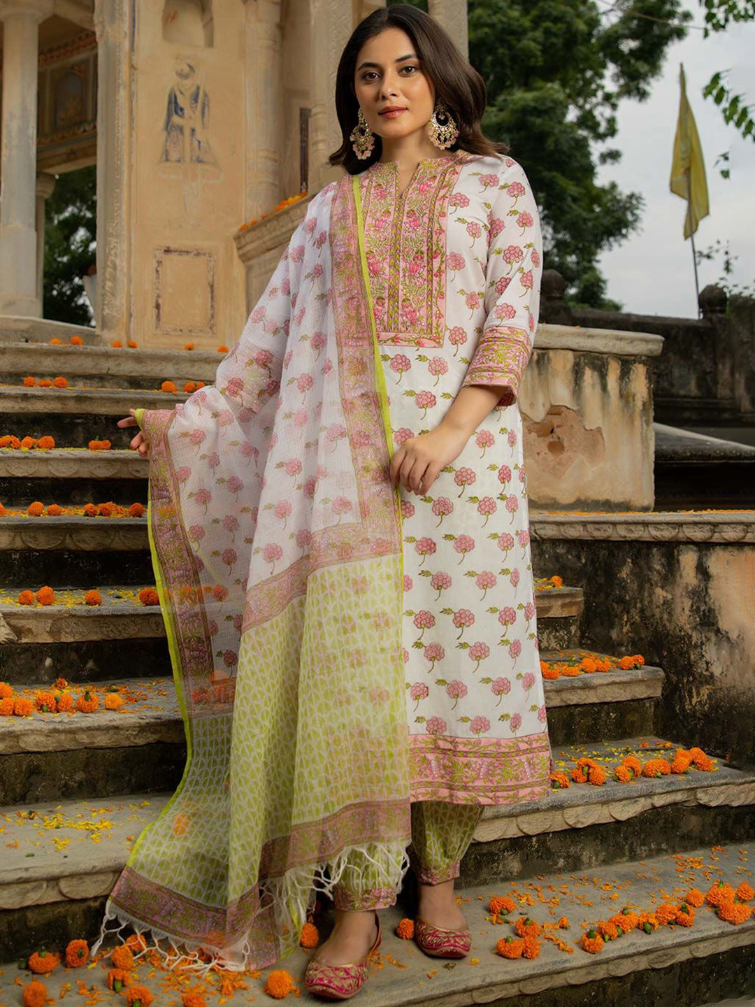 TERHA TAALI Printed Pure Cotton Mandarin Collar Straight Kurta With Salwar & Dupatta