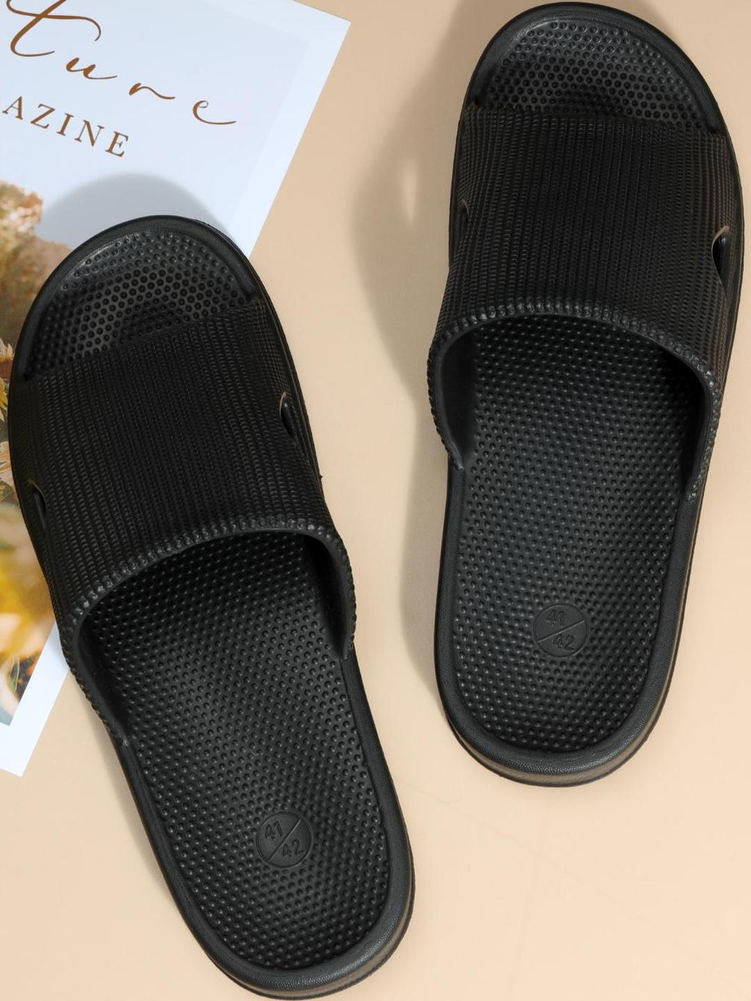 Drunken Men Self Design Black Sliders