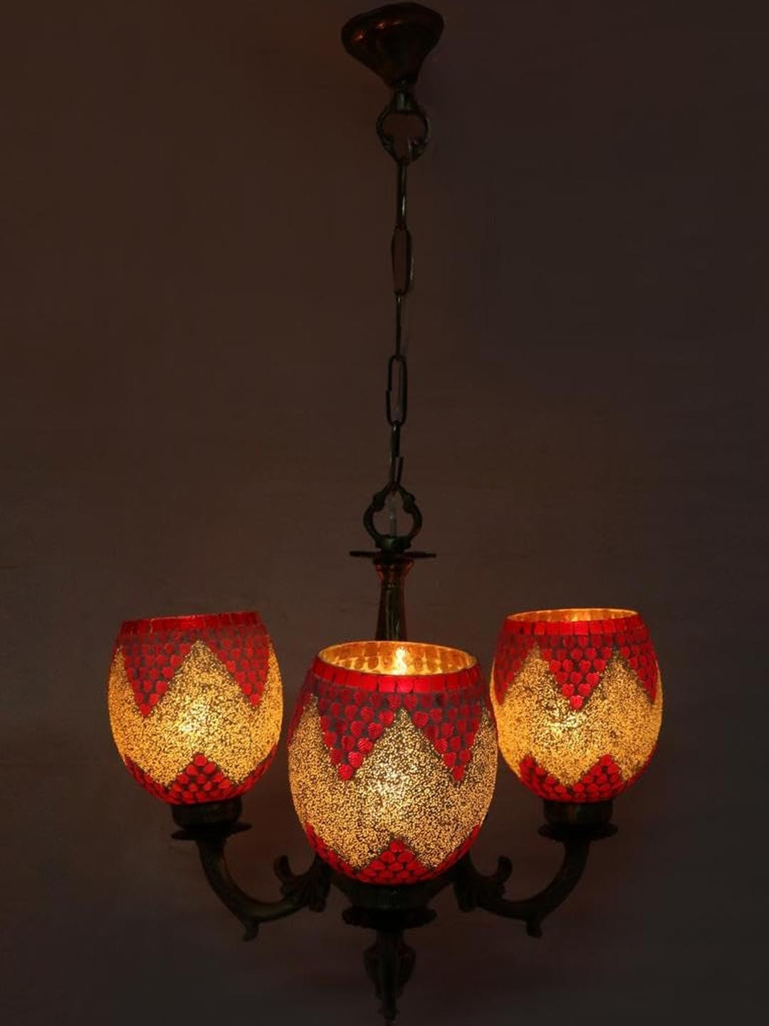 Somil Antique 3-Light Chandelier with Mosaic Glass Shades, Red and White Lighting Effect, Metal Fitting. LED Compatible. Dia: 48 X 48 X 100 Cm.
