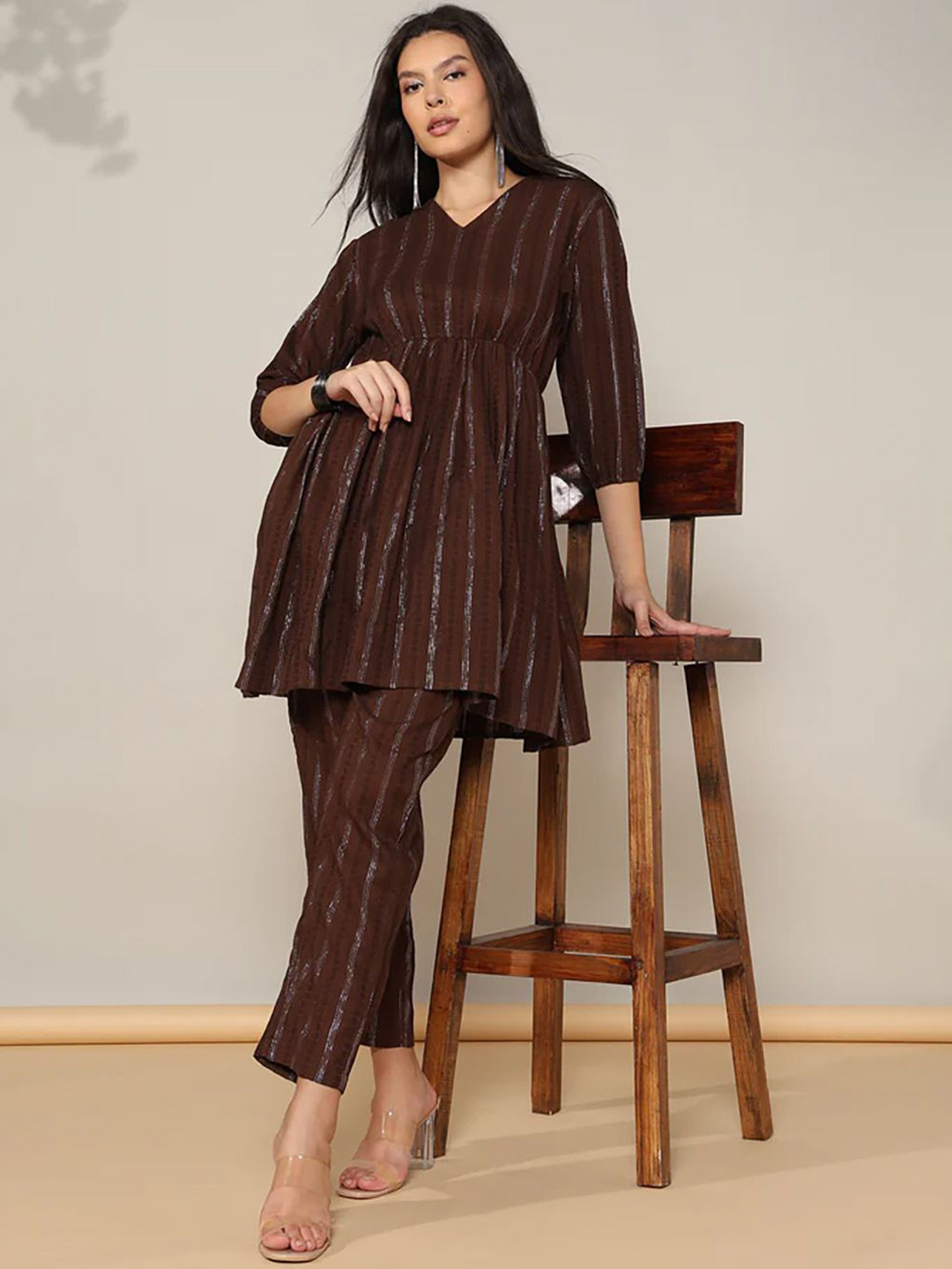 House of Kaftan Self Design V-Neck Tunic With Trousers Co-Ords