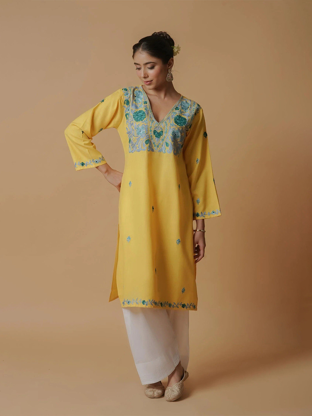 HOUSE OF KARI Women Floral Embroidered Kashirmir Aari Work Long Kurta