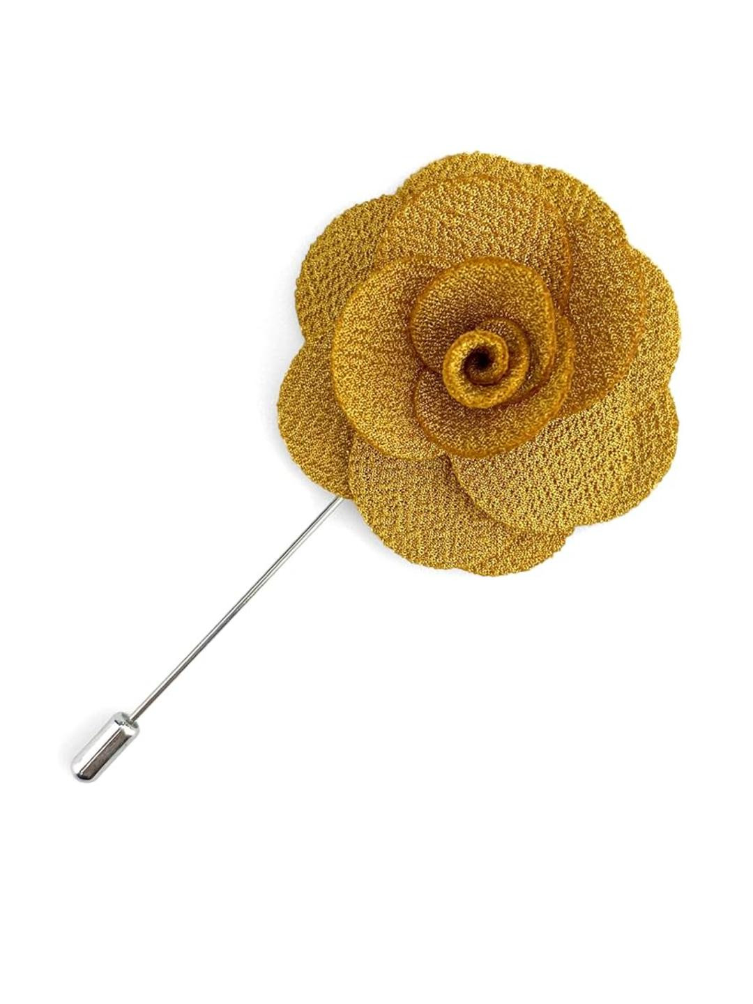 VOICI Flower Lapel Pin Brooch