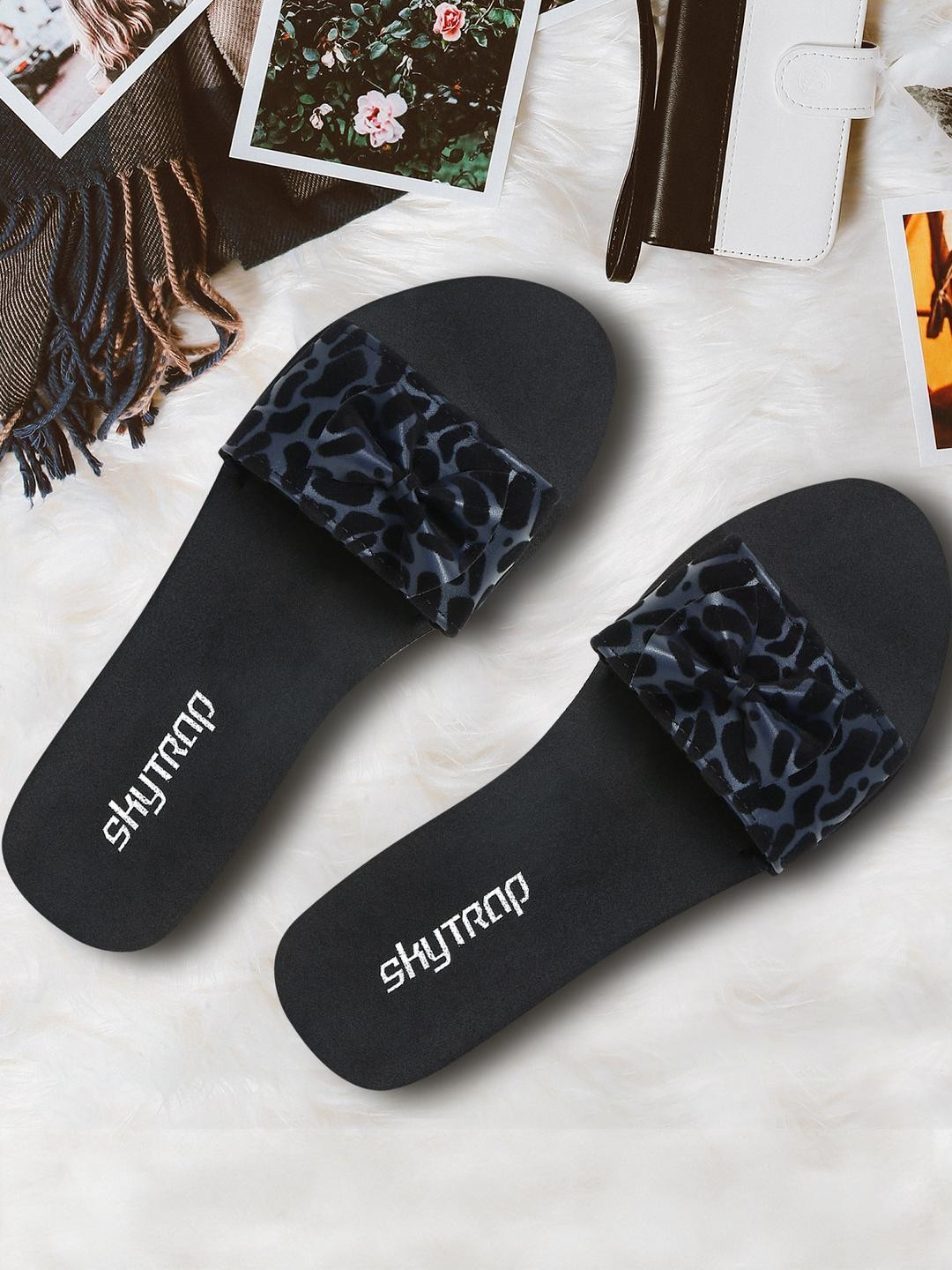 Skytrap Women Blue Flip Flops