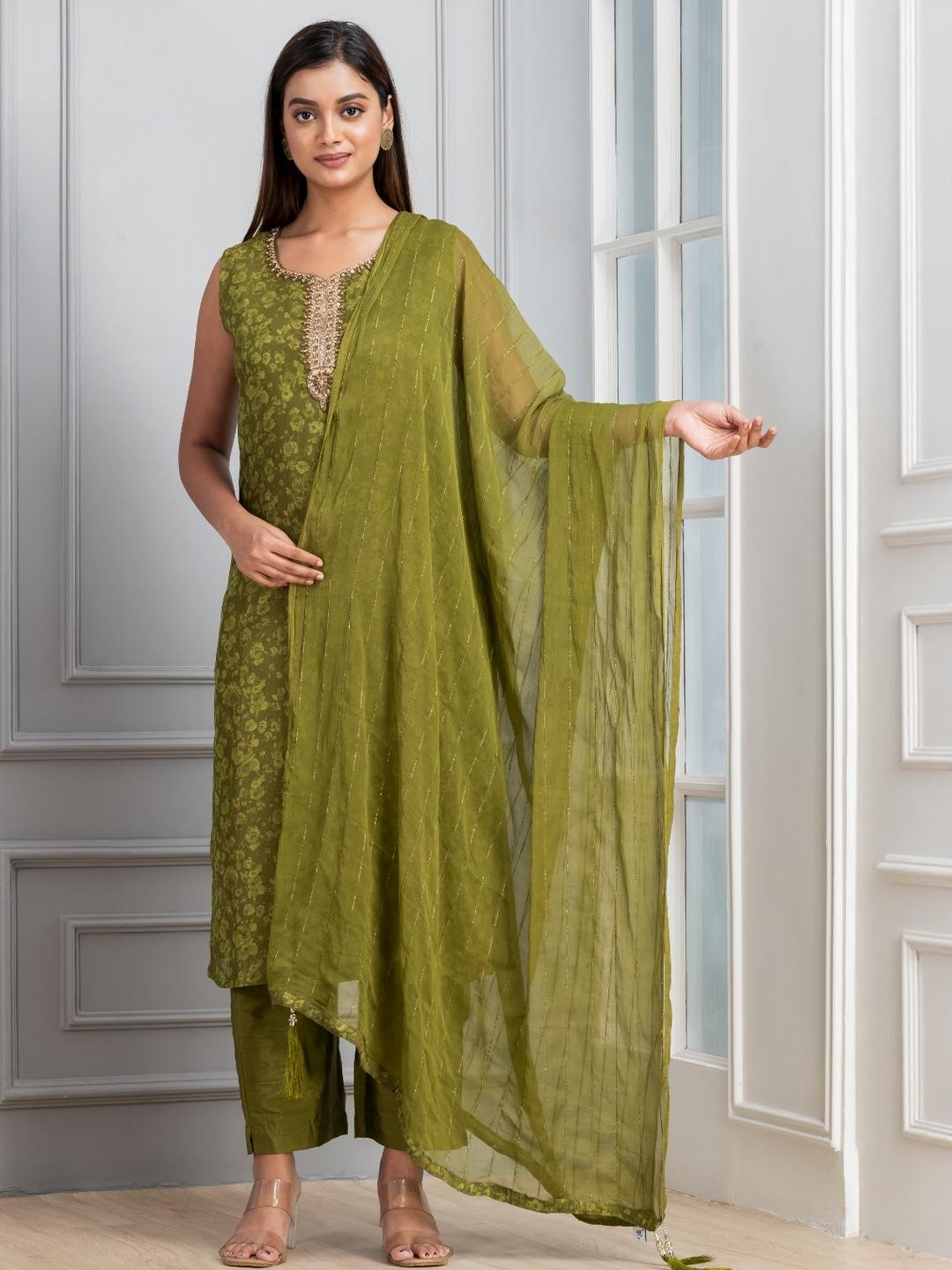 RUH Women  Tissue  Kurta Sets