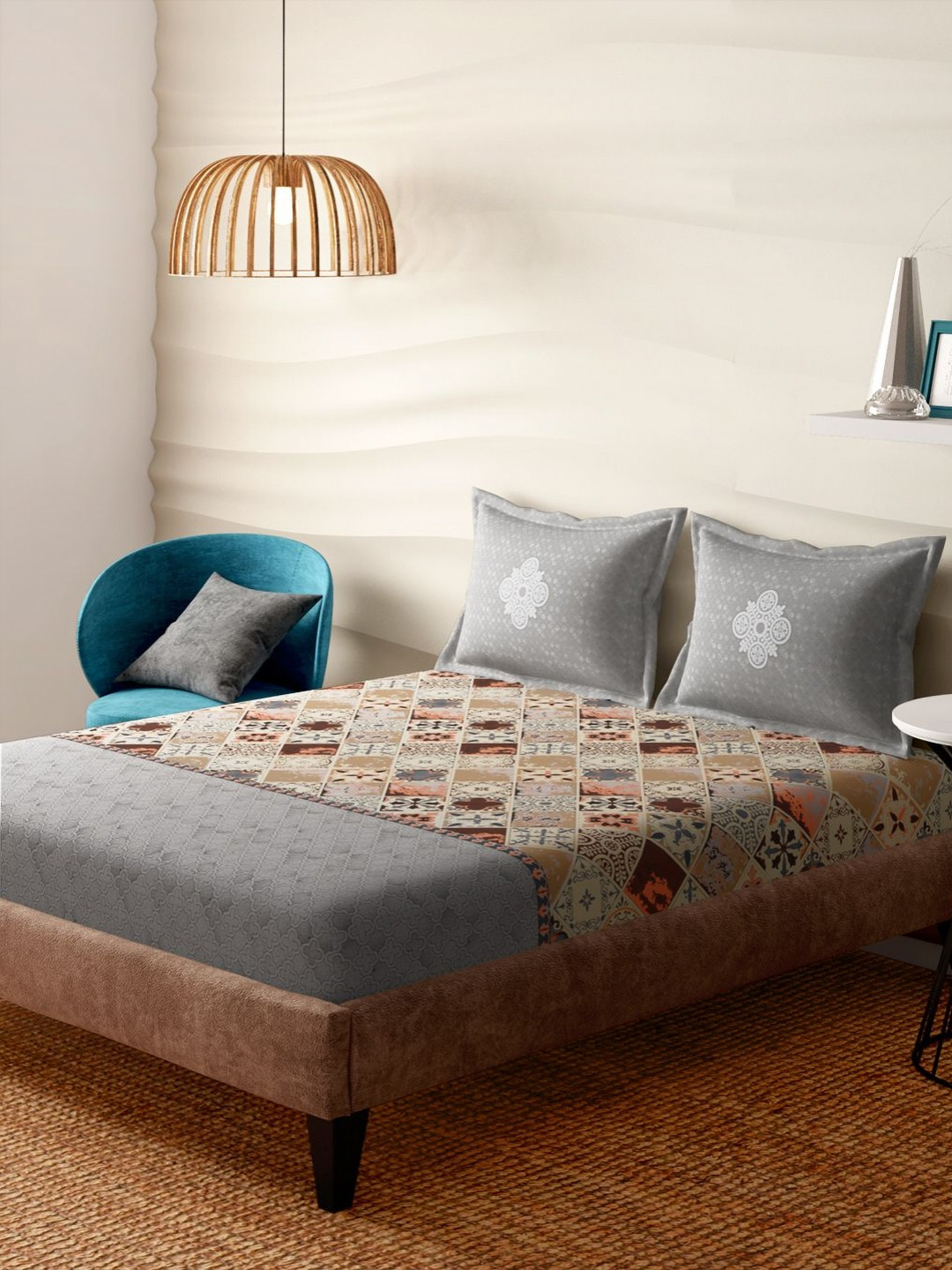 Portico Pattern Play Grey Printed Cotton 210 TC Super King Bedsheet Set 2.74 m x 2.74 m