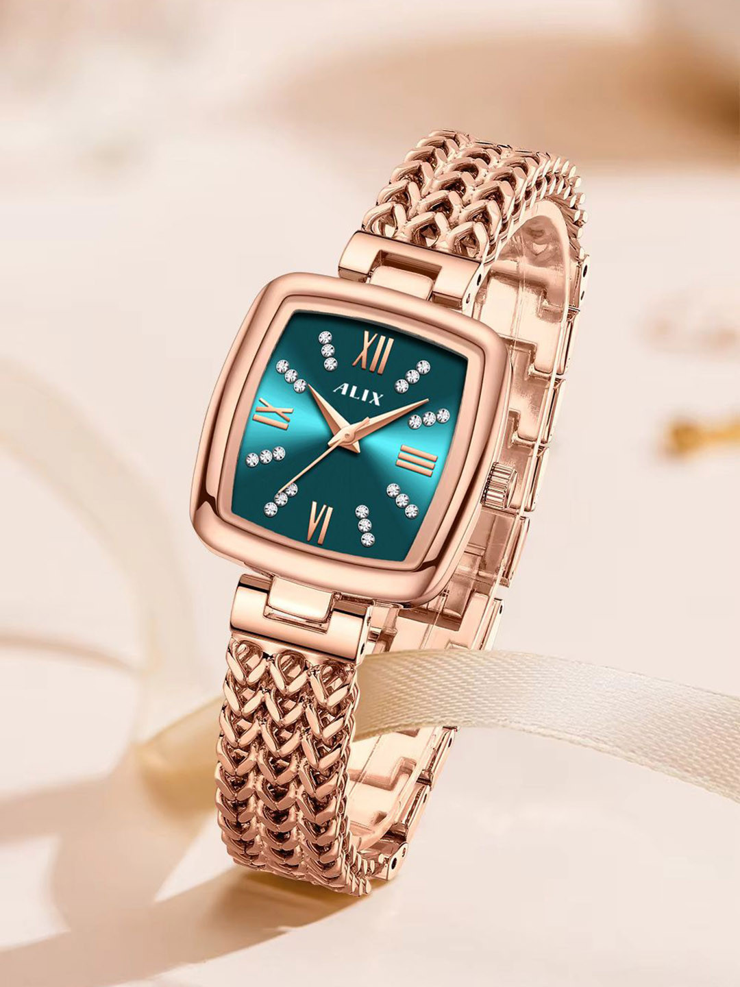 ALIX Women Embellished Dial & Bracelet Style Straps Analogue Watch AL2540_RGBE