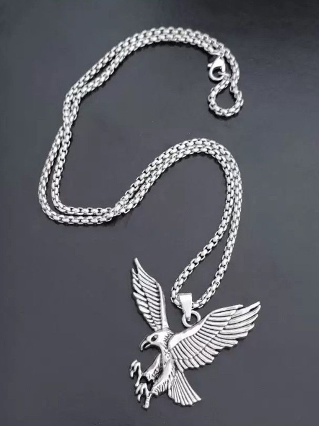RV Jewels Silver-Plated Animal Shaped Pendants with Chains