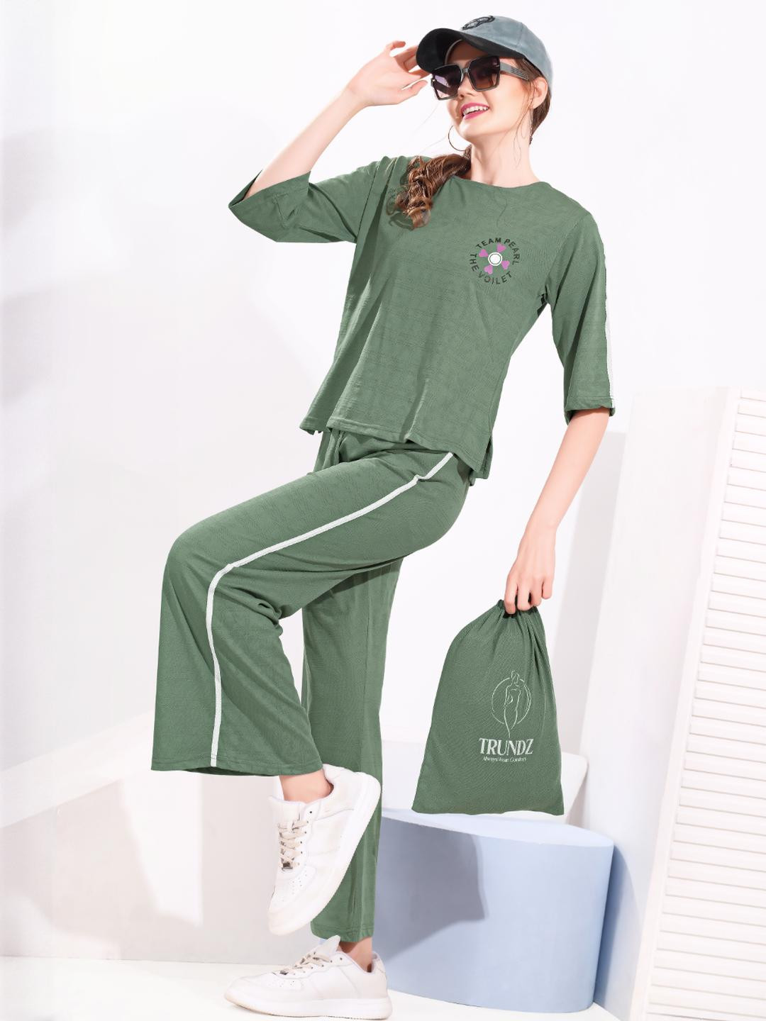 TRUNDZ Solid Co-Ord Set