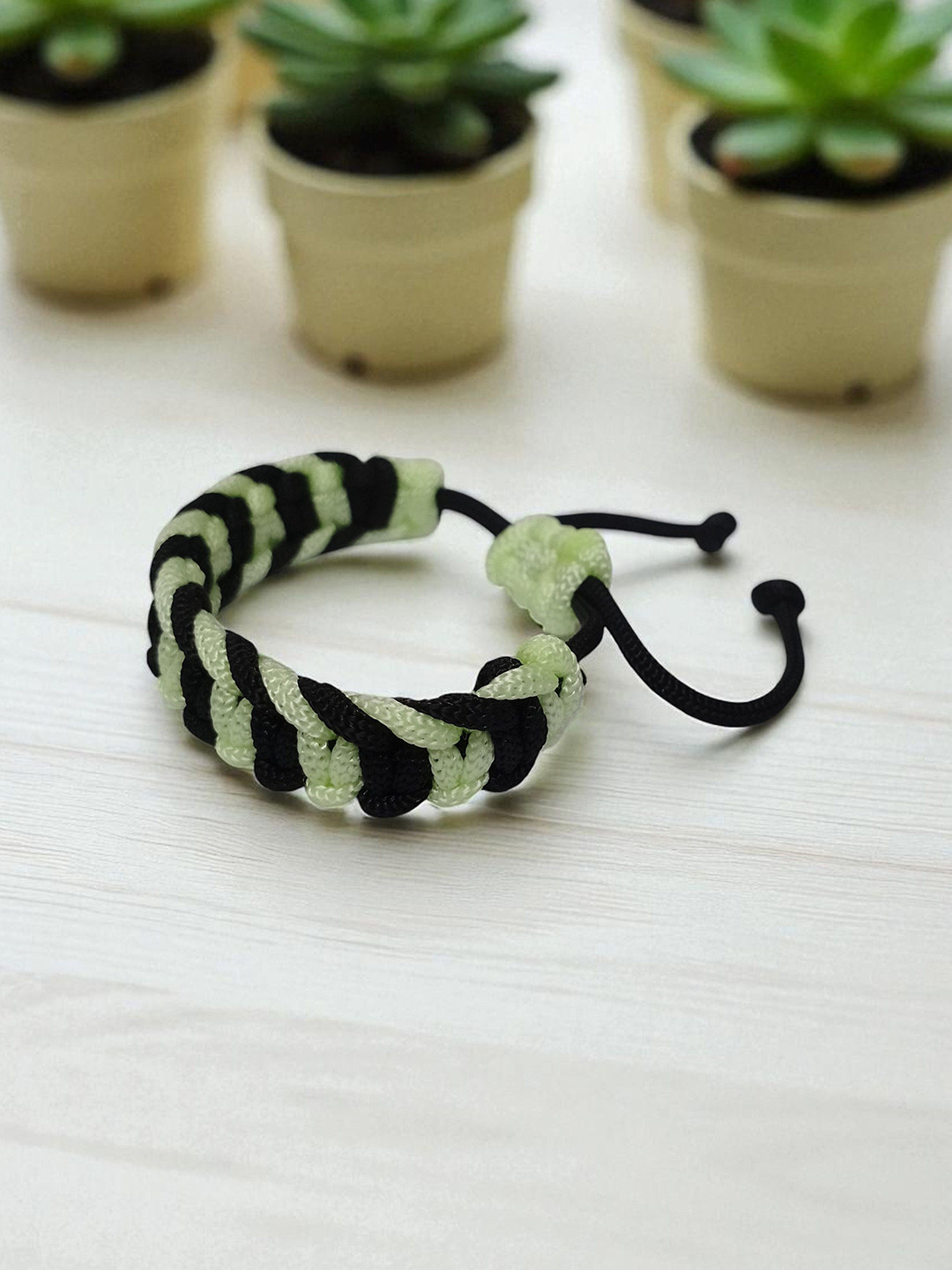 PRODUCTMINE Unisex Handcrafted Multistrand Bracelet