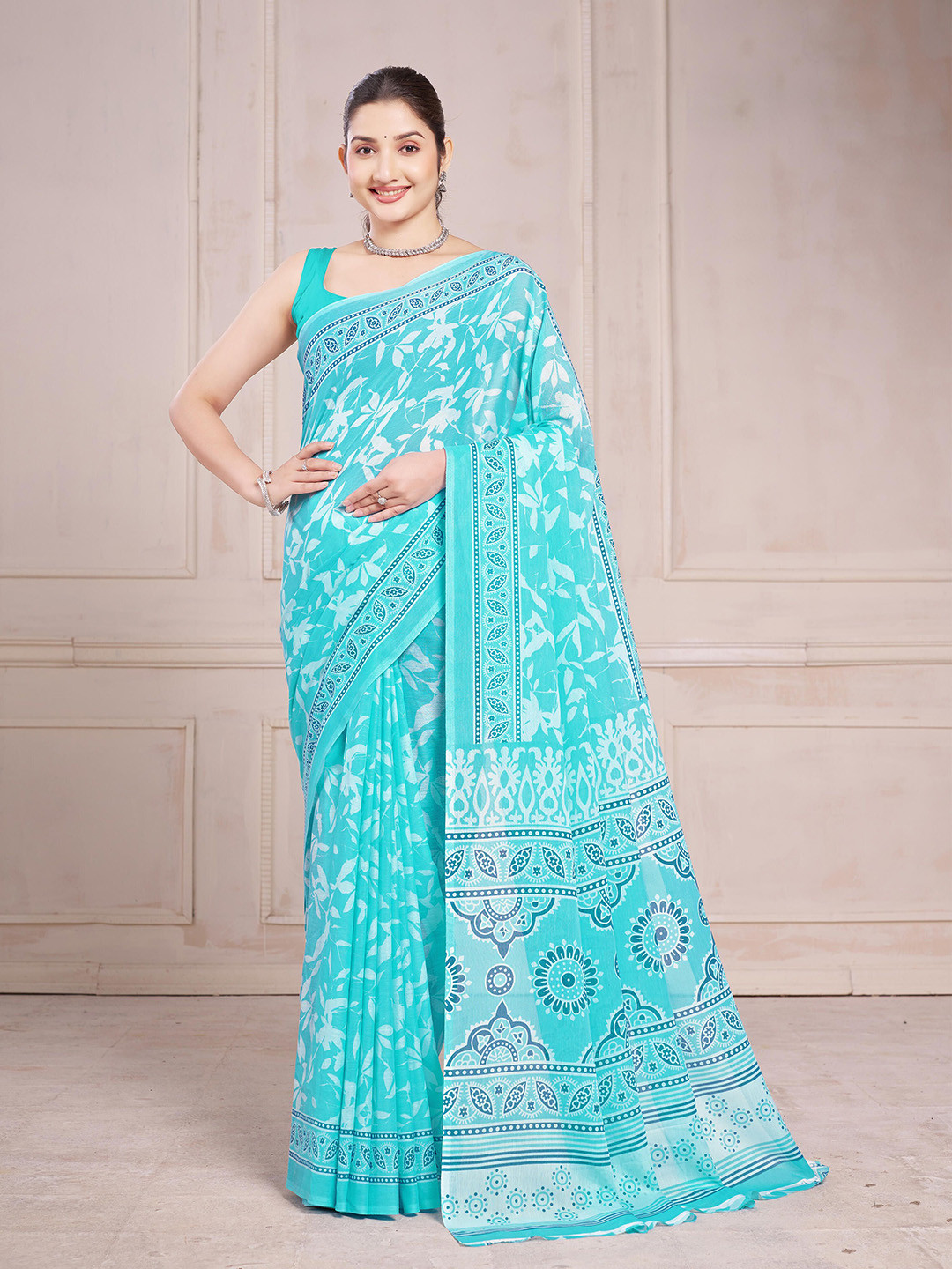 Garden Vareli Ethnic Motifs Printed Pure Chiffon Saree
