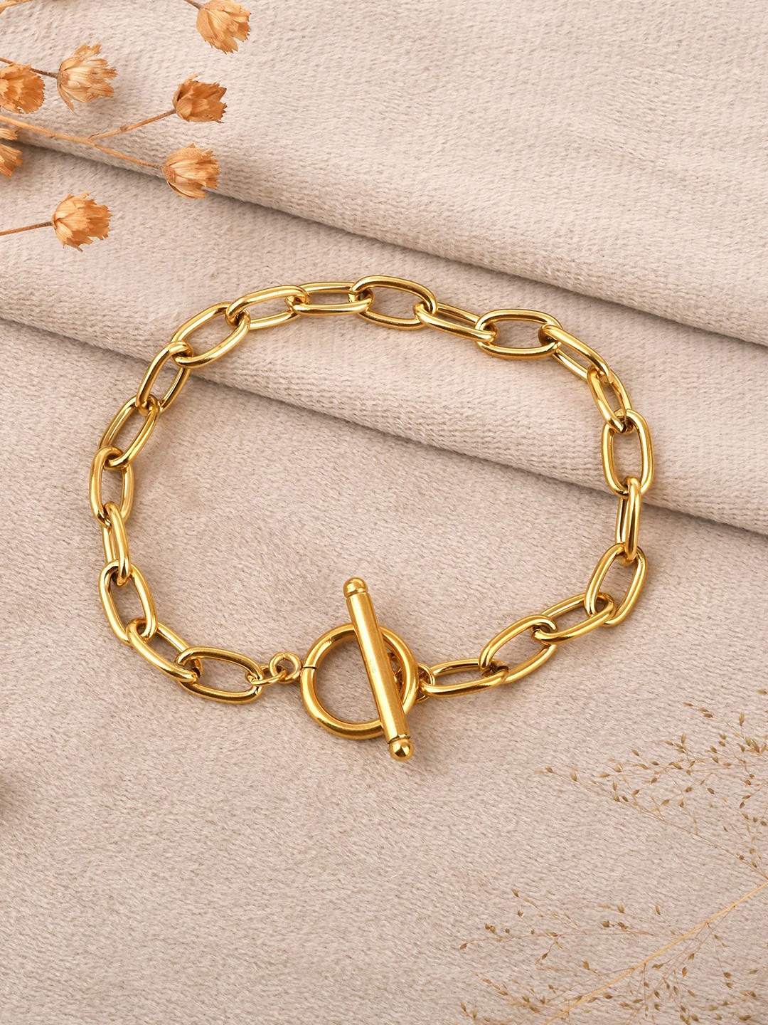 SHILLYN Hypo Allergic & Demi-fine Gold Stainless Steel Gold-Plated Anti-Tarnish Bracelet