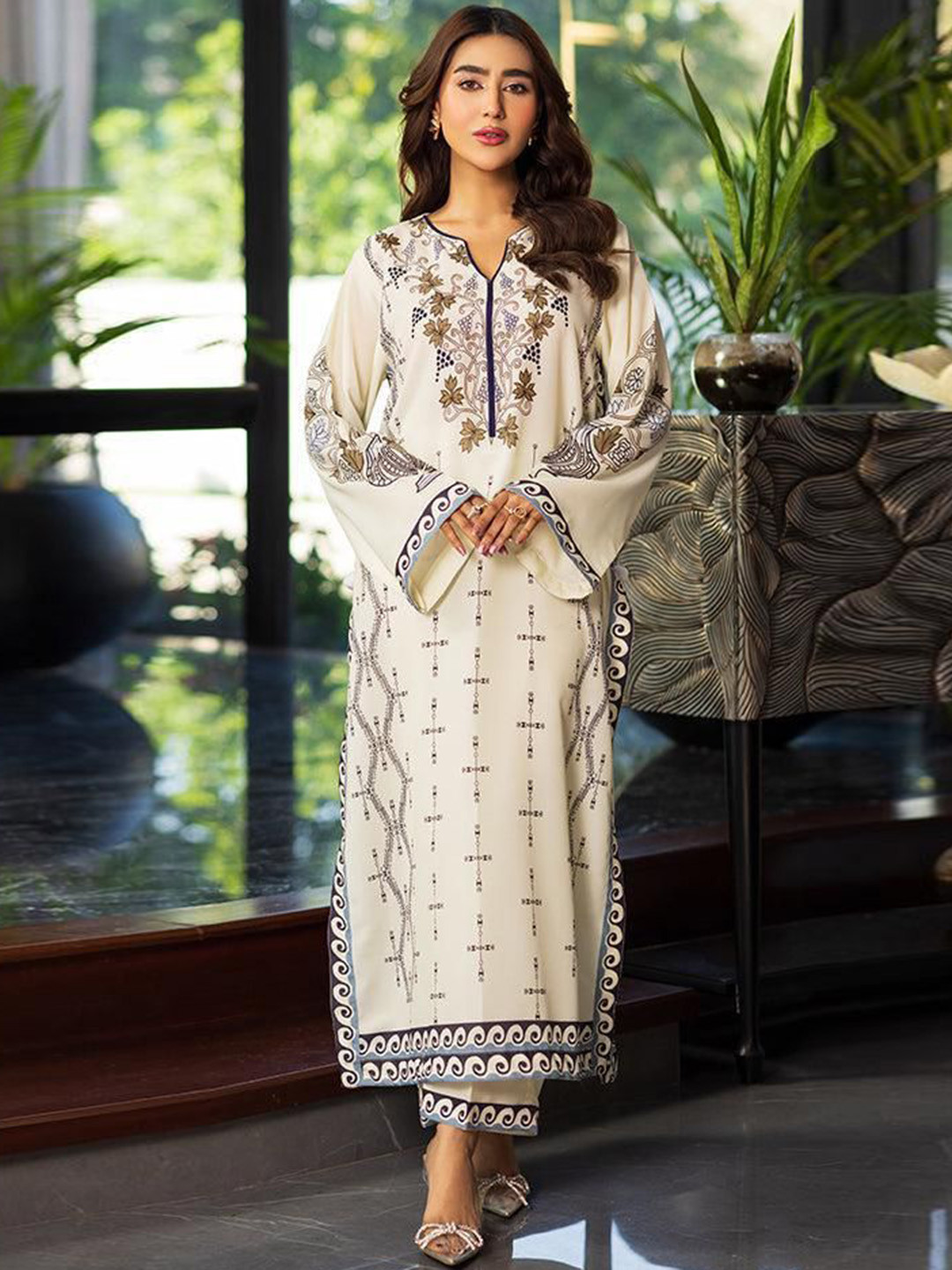 DESIGN ELEMENTS Women Floral Printed Cotton Kurta with Palazzos