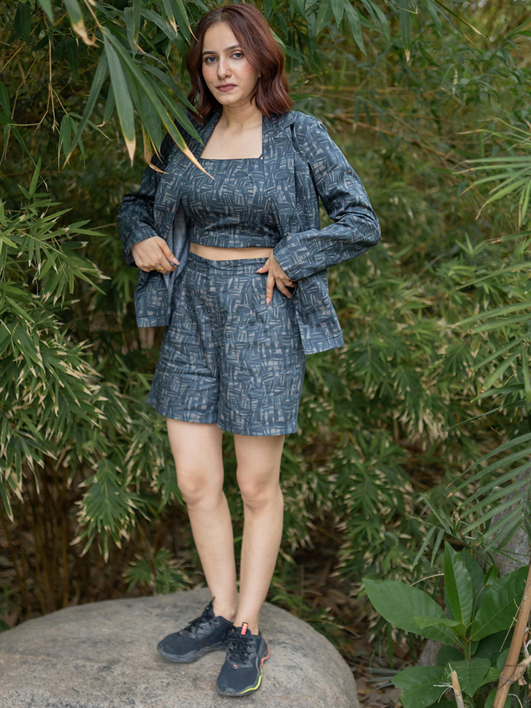 MODA-Q Abstract Printed Shirt Collar Pure Cotton Crop Top & Shorts With Blazer