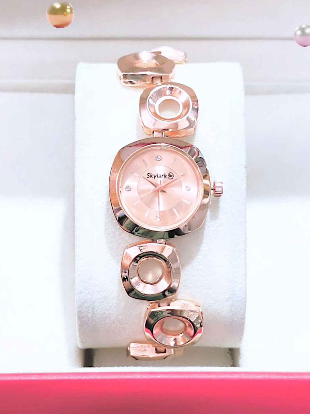 Skylark Girls Dial & Embellished Straps Analogue Watch Raptor-peach-girl-44-1