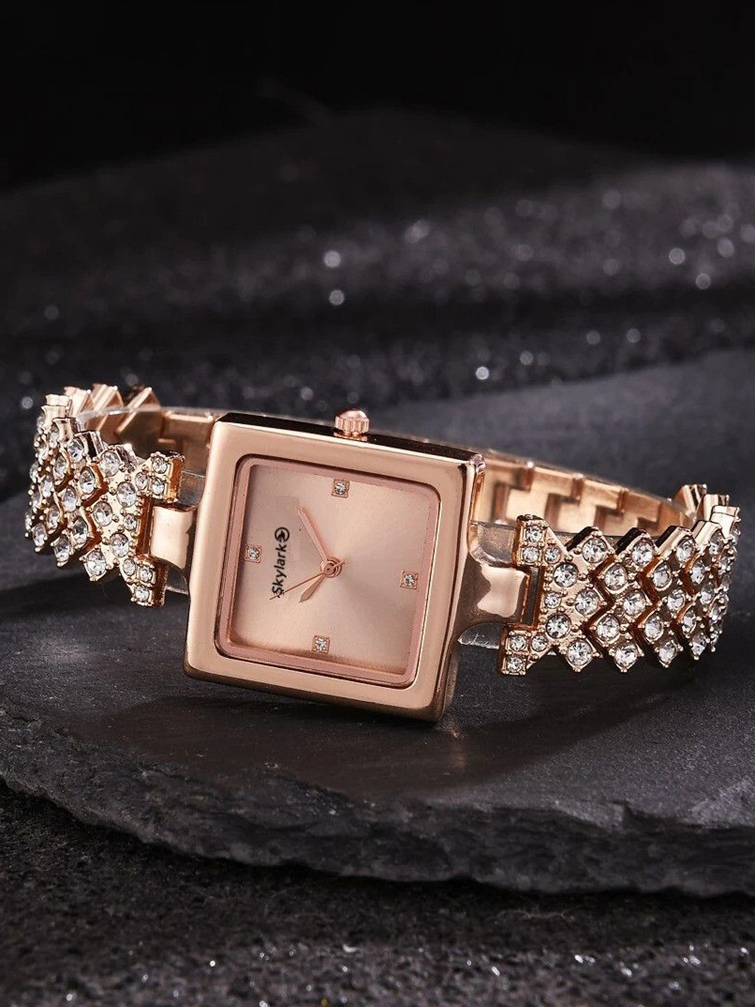 Skylark Women Bracelet Style Straps Analogue Watch SEO_Arlic_Squre_rosegold