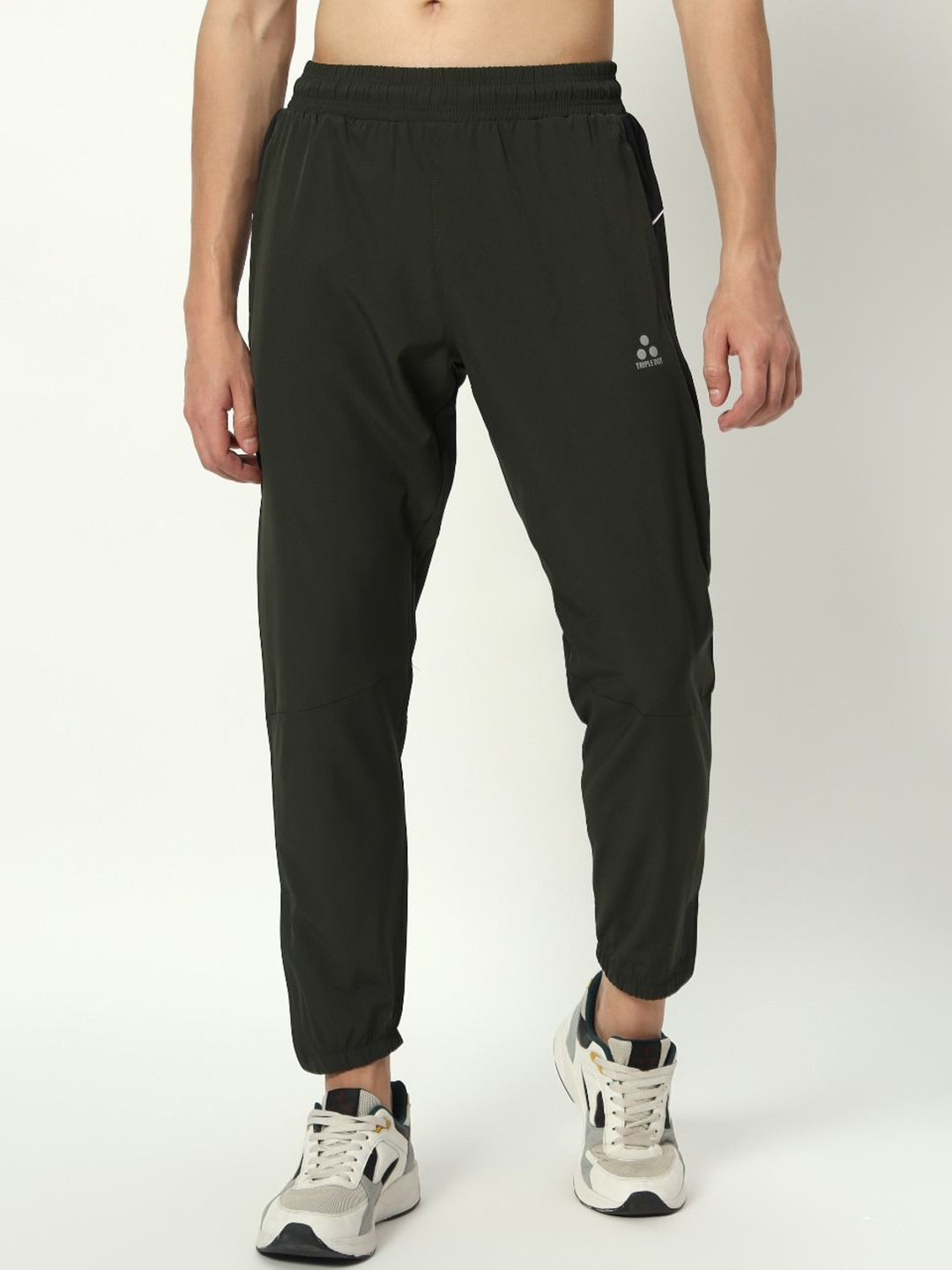 Triple Dot Men Printed Slim Fit Mid-Rise Joggers With Elastic Hem