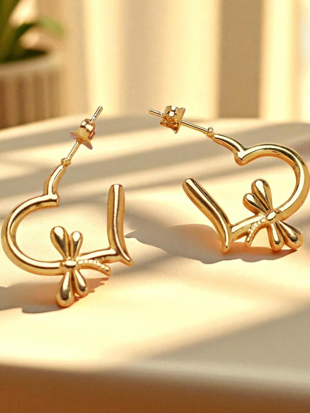 GOLDEN GLAMOUR Women Gold Earrings