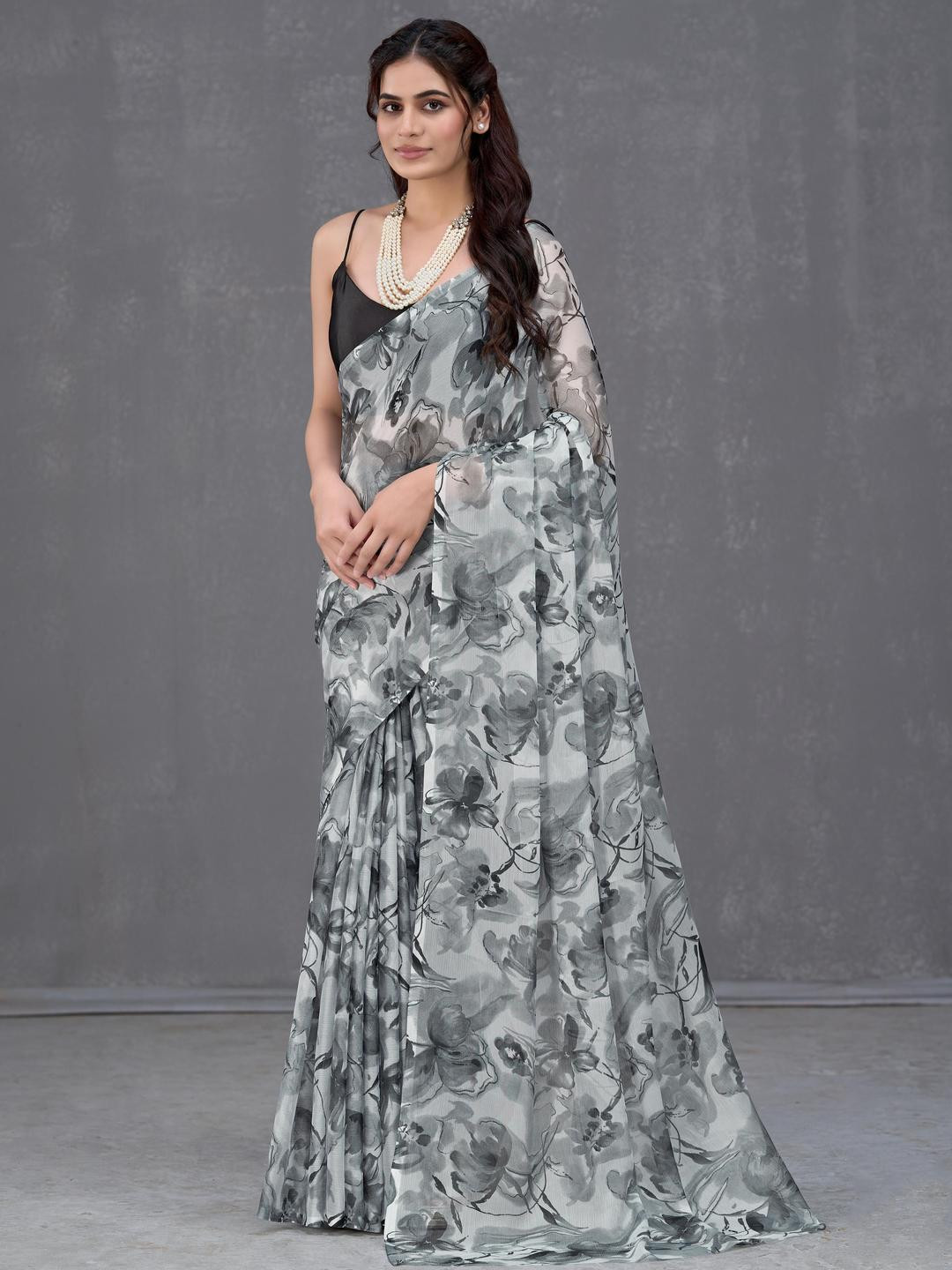 Garden Vareli Floral Print Pure Chiffon Saree with Satin Unstitched Blouse Piece