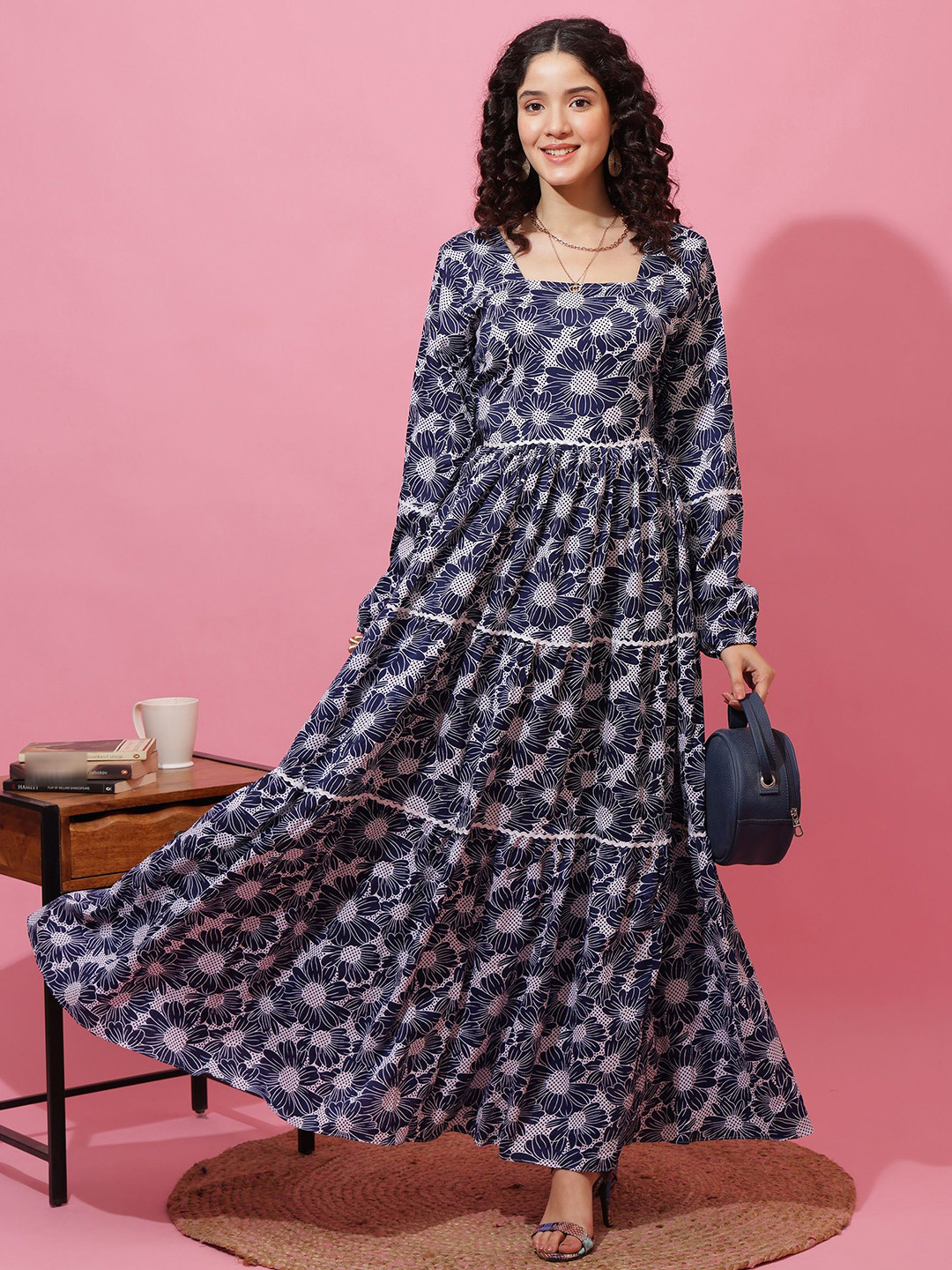 De La Moda Women Square Neck Floral Print Crepe Fit & Flare Maxi Dress