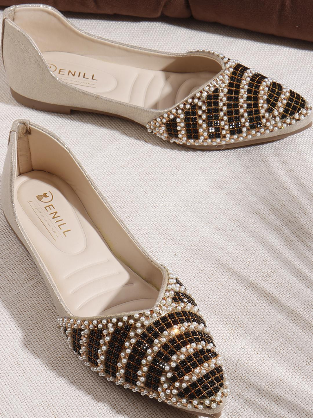 DENILL Women's Pointed Toe Flat Jutties