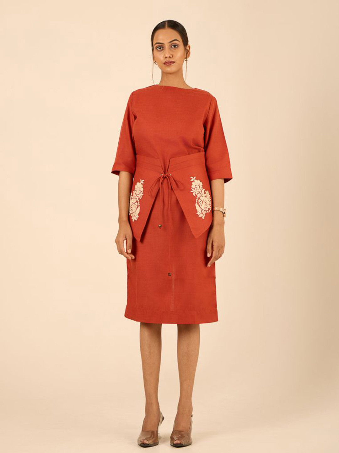 Anikrriti The Thread That Held Me Women Floral Embroidered Round Neck Bodycon Dress