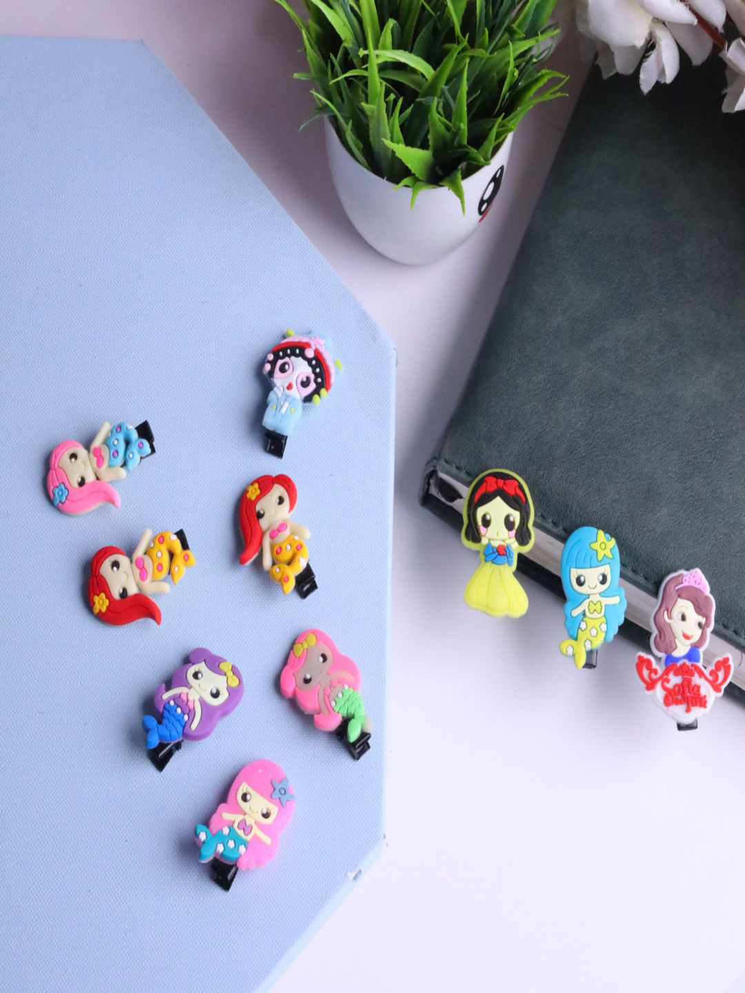 AmazingKarts Girls 10 Pcs Mermaid Character Hair Clips